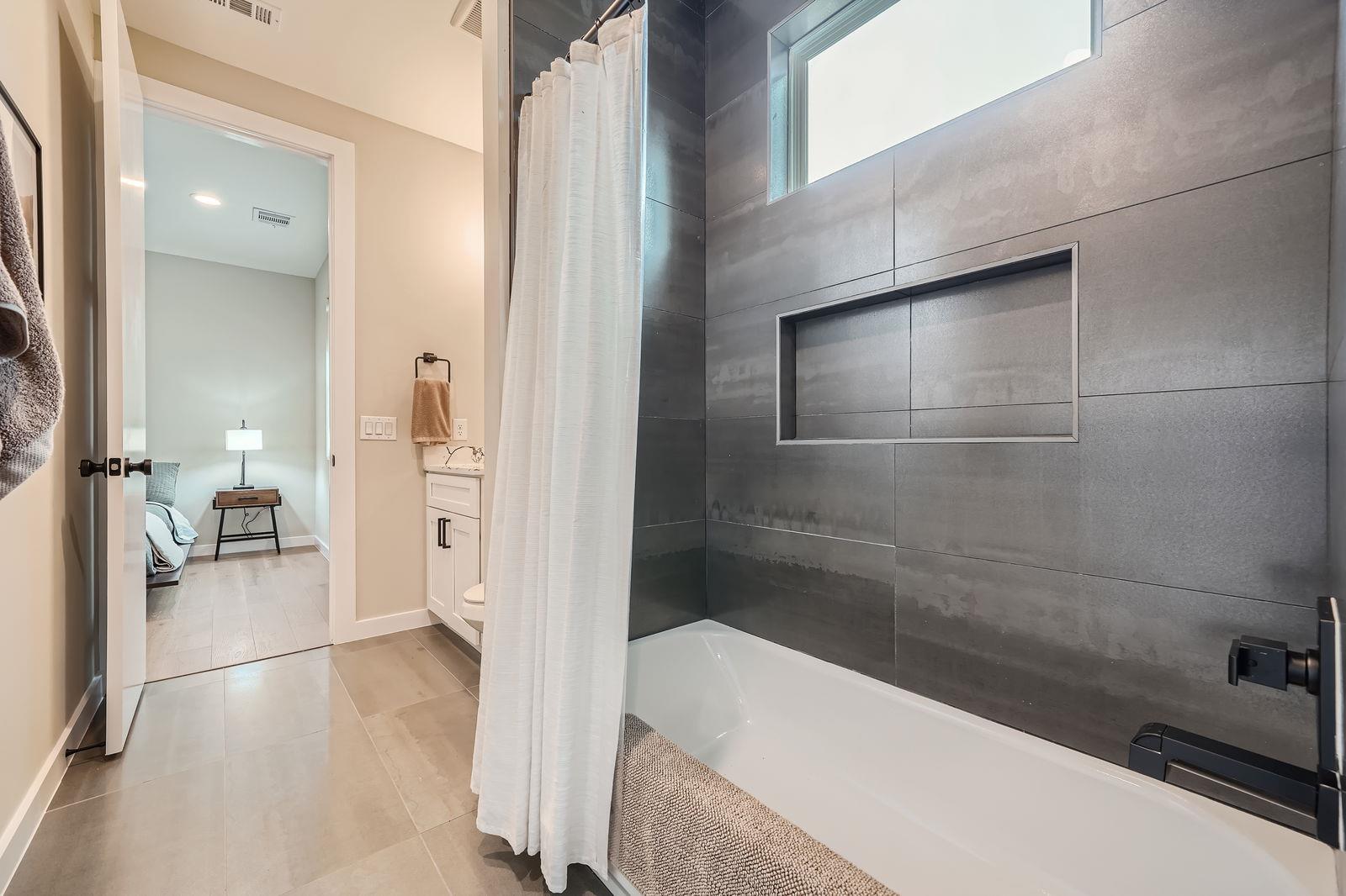 7507 Bethune Ave # B, Austin, TX 78752