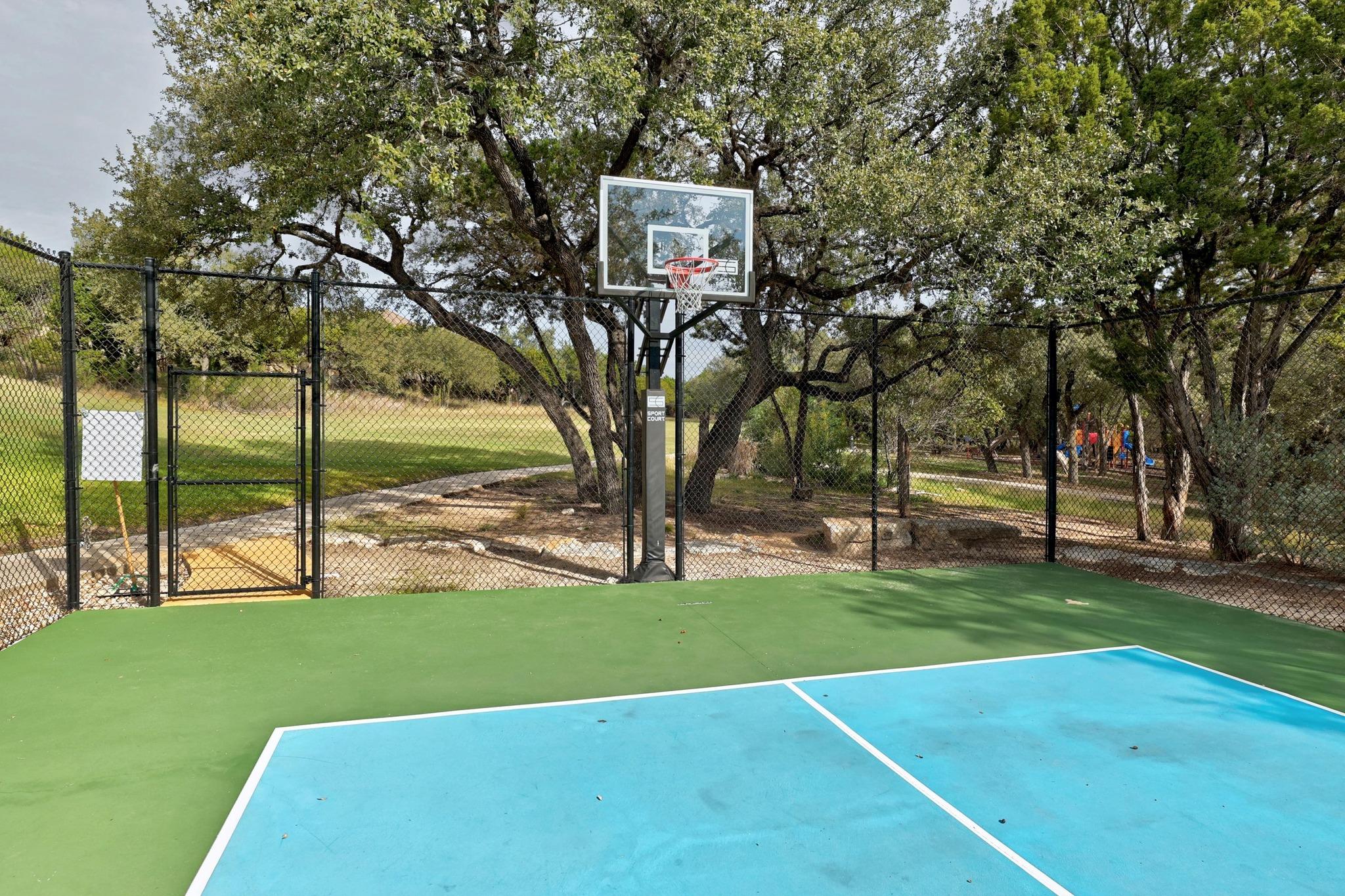 6909 Sunset Ridge, Jonestown, TX 78645