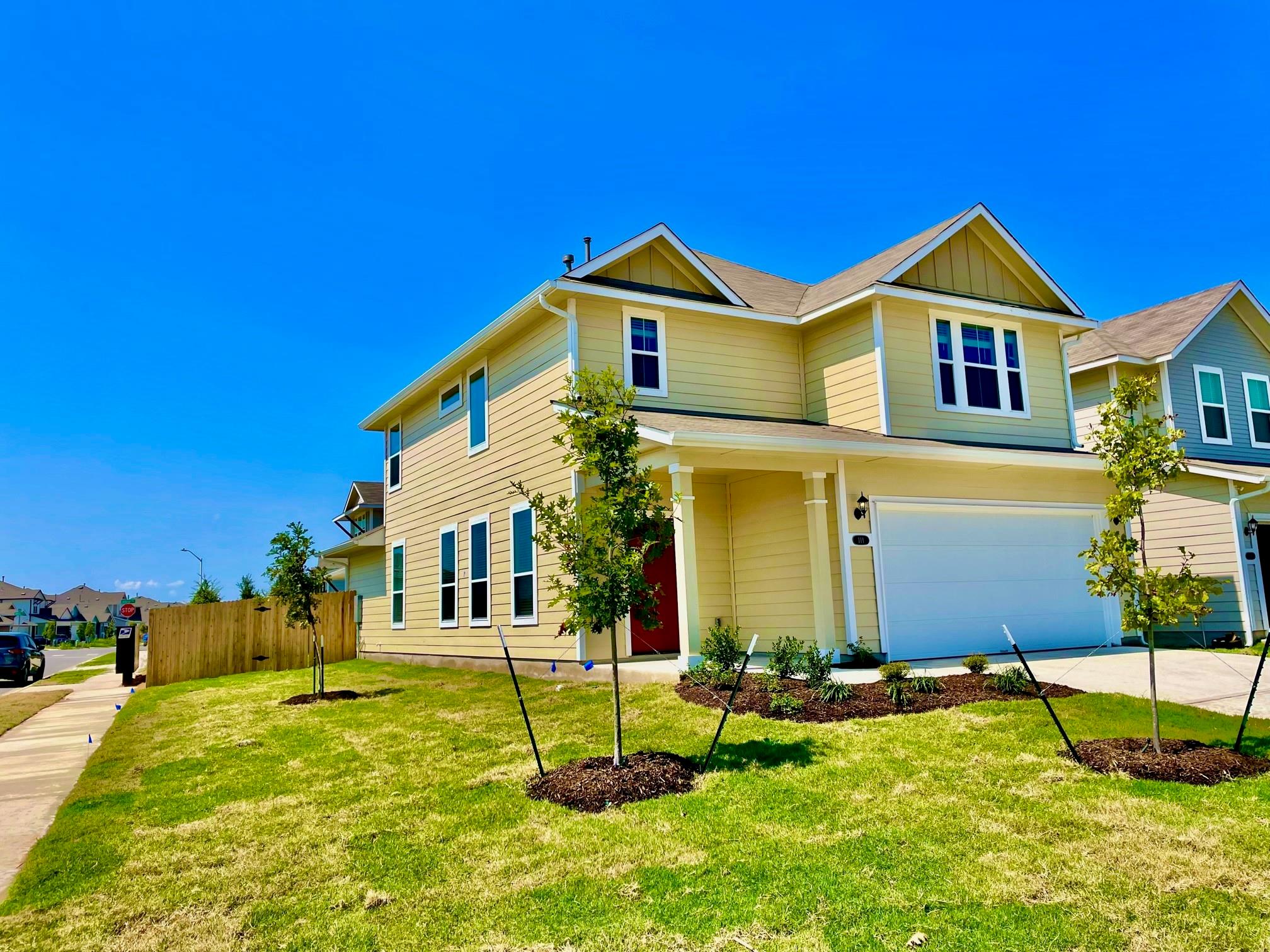 111 Living Reef Dr, San Marcos, TX 78666