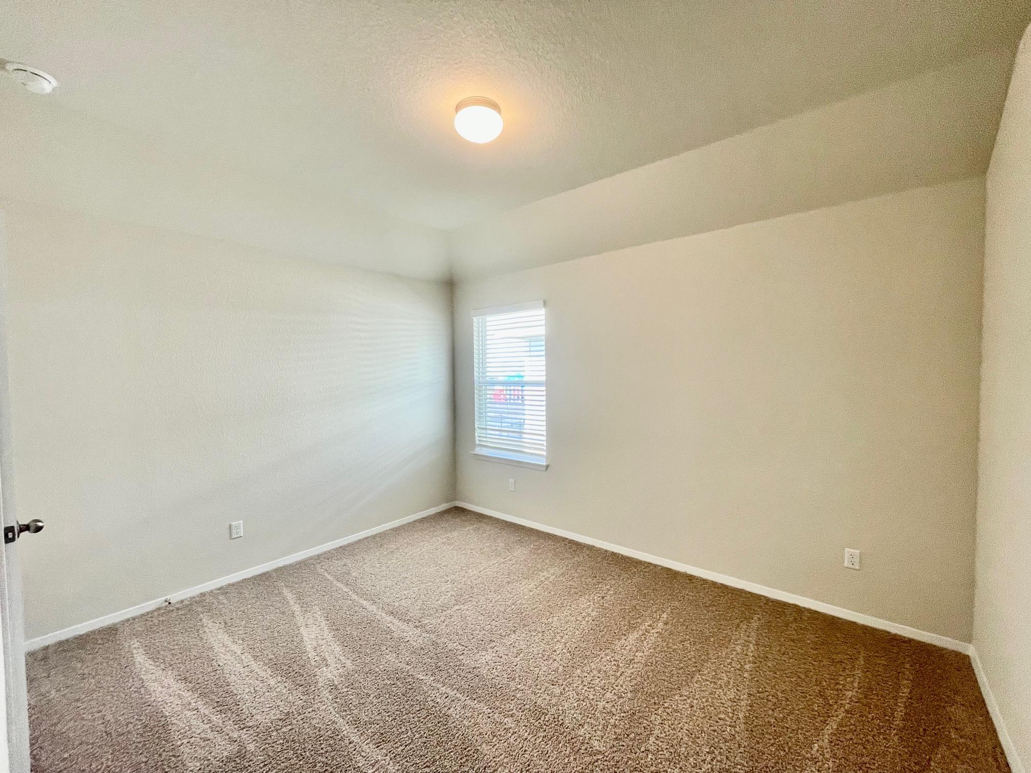 111 Living Reef Dr, San Marcos, TX 78666