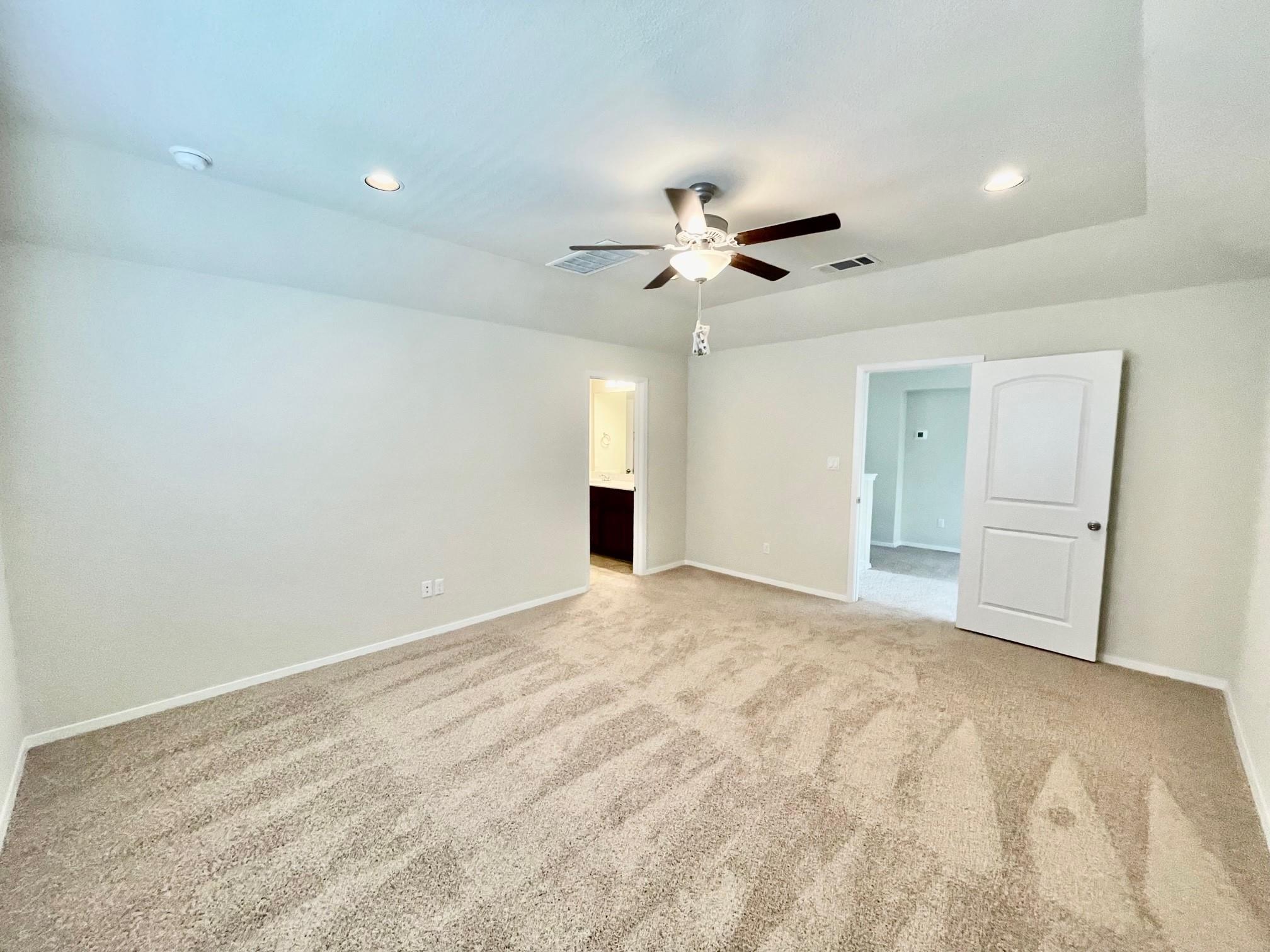 111 Living Reef Dr, San Marcos, TX 78666