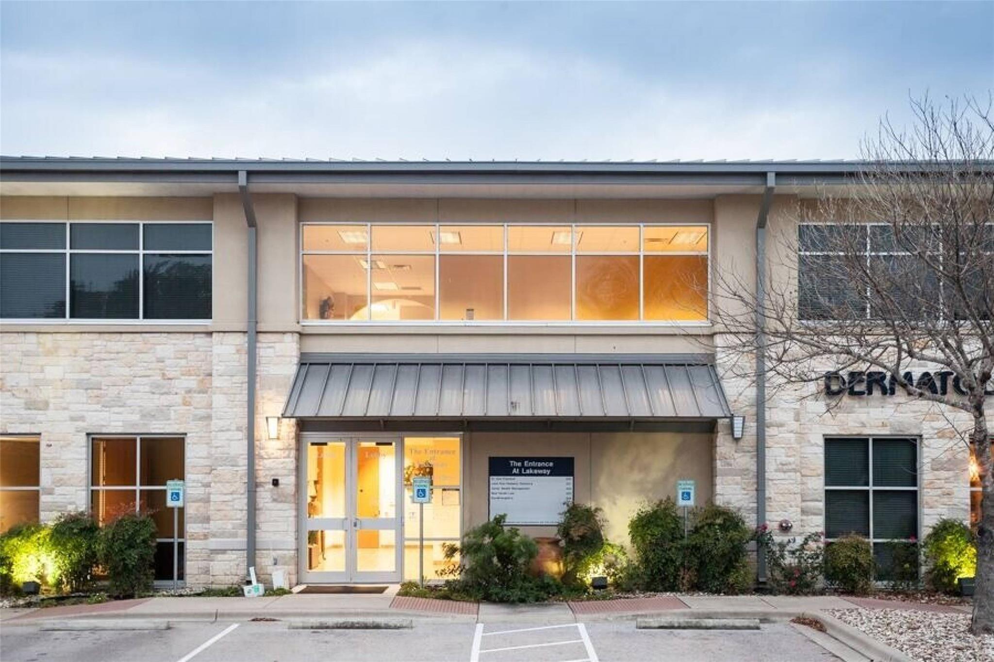 1008 Ranch Road 620 S # 200, Lakeway, TX 78734