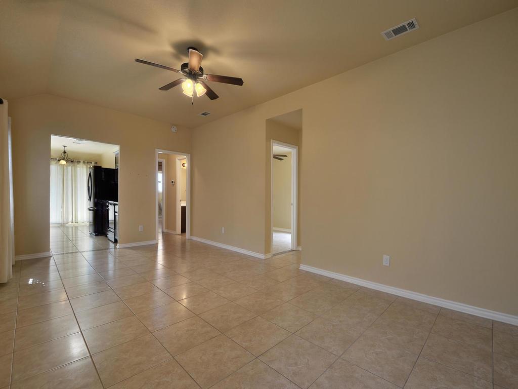 1200 Brendon Lee Ln, Georgetown, TX 78626