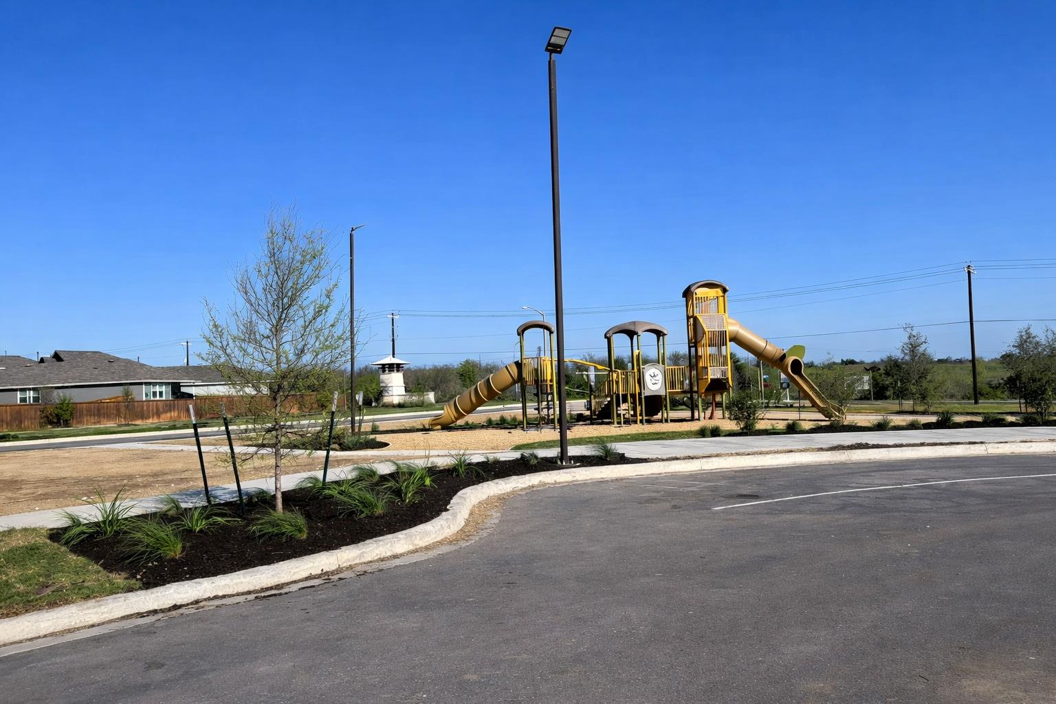 12306 Bulldogger Bnd, Mustang Ridge, TX 78610