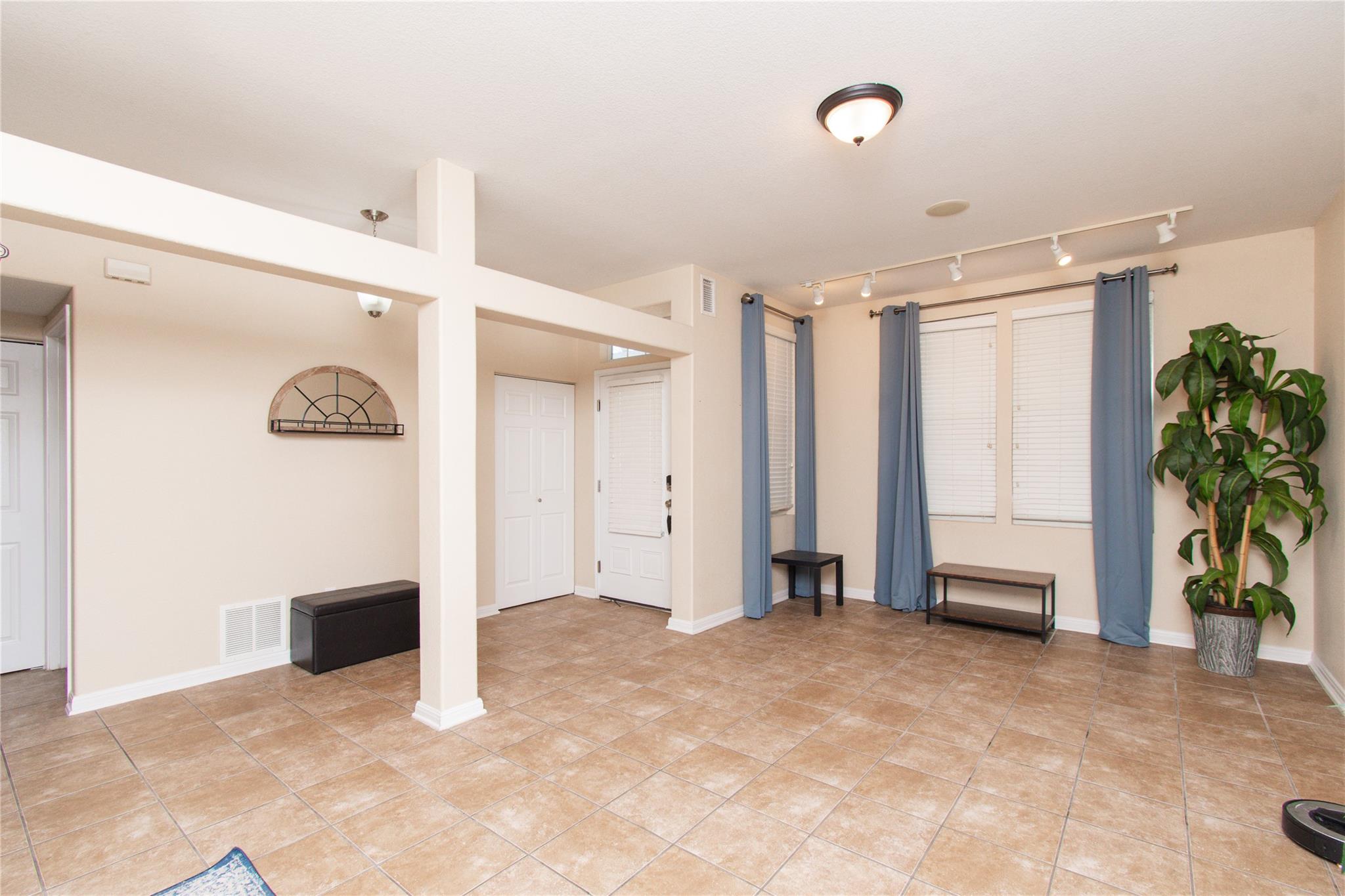 421 Shadowpoint, San Marcos, TX 78666