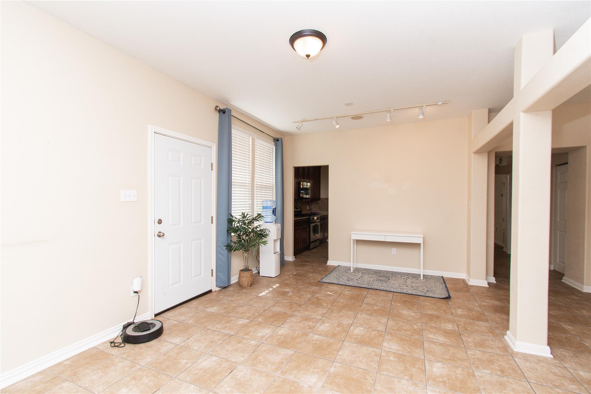 421 Shadowpoint, San Marcos, TX 78666