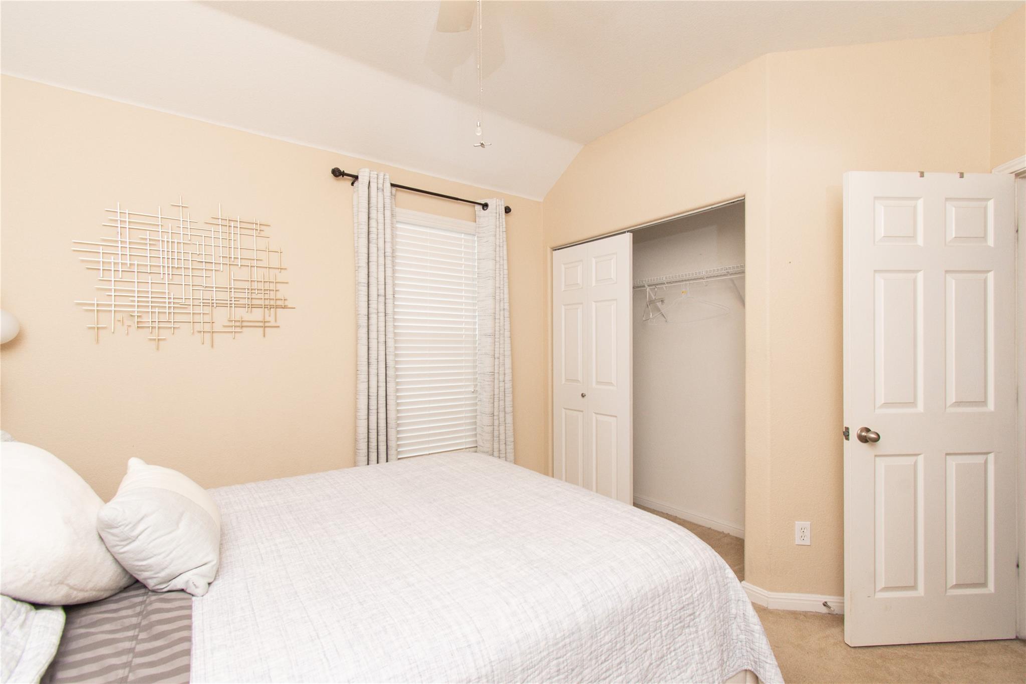 421 Shadowpoint, San Marcos, TX 78666