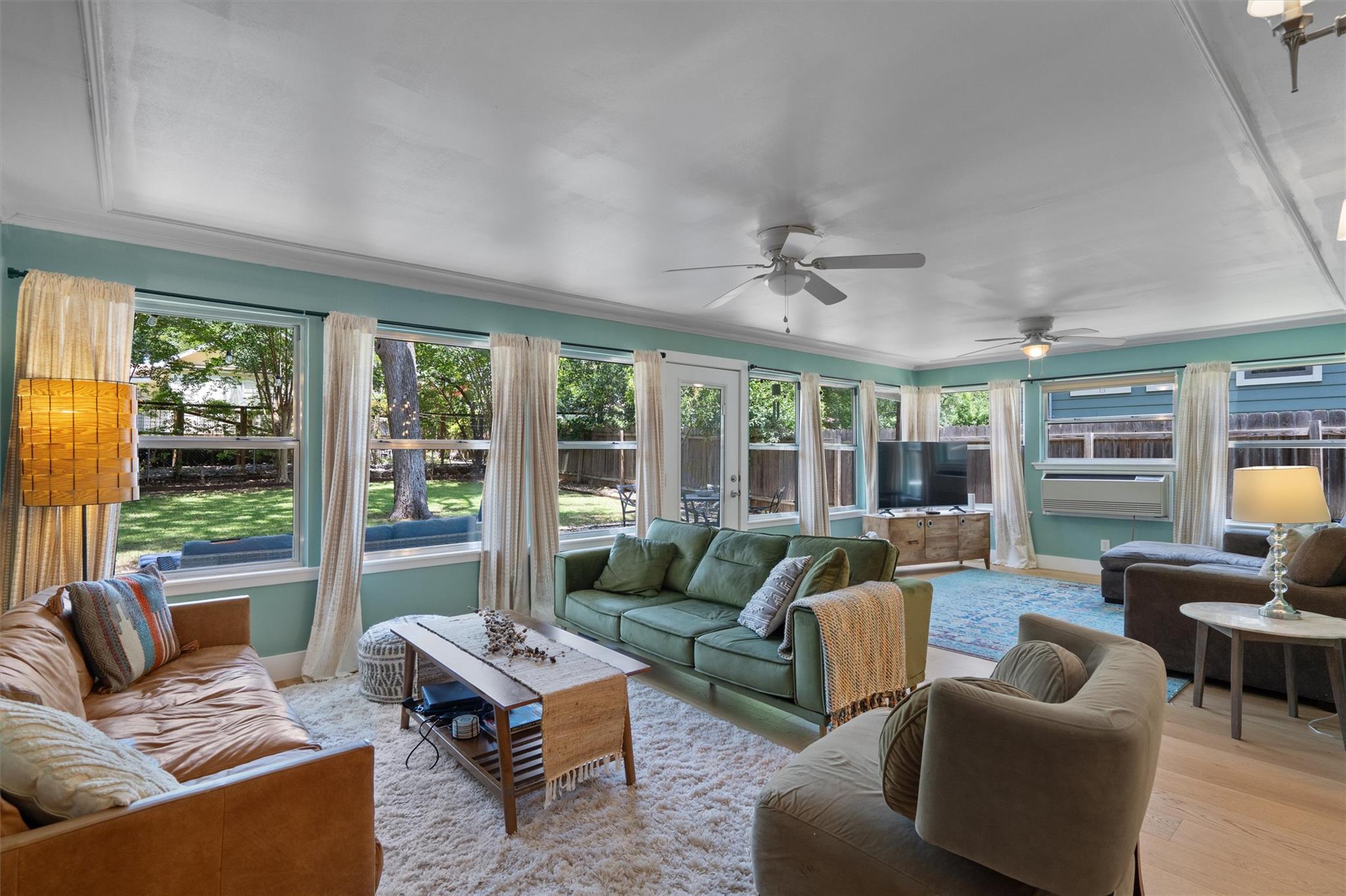 4604 Rue St, Austin, TX 78731