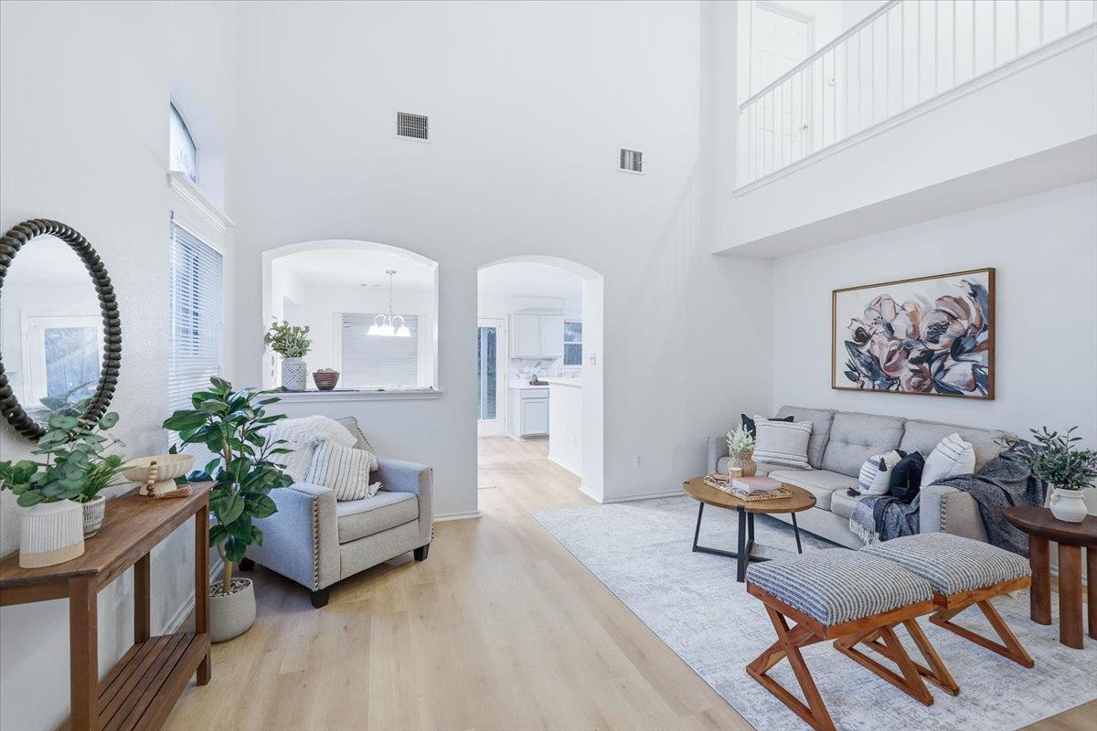 15316 Lady Elizabeth Ln, Pflugerville, TX 78660