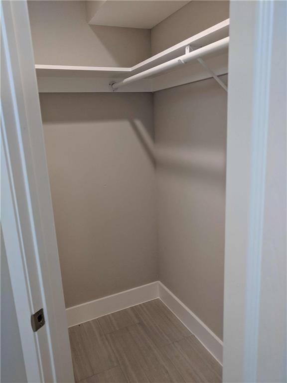 935 La Posada Dr # 126, Austin, TX 78752