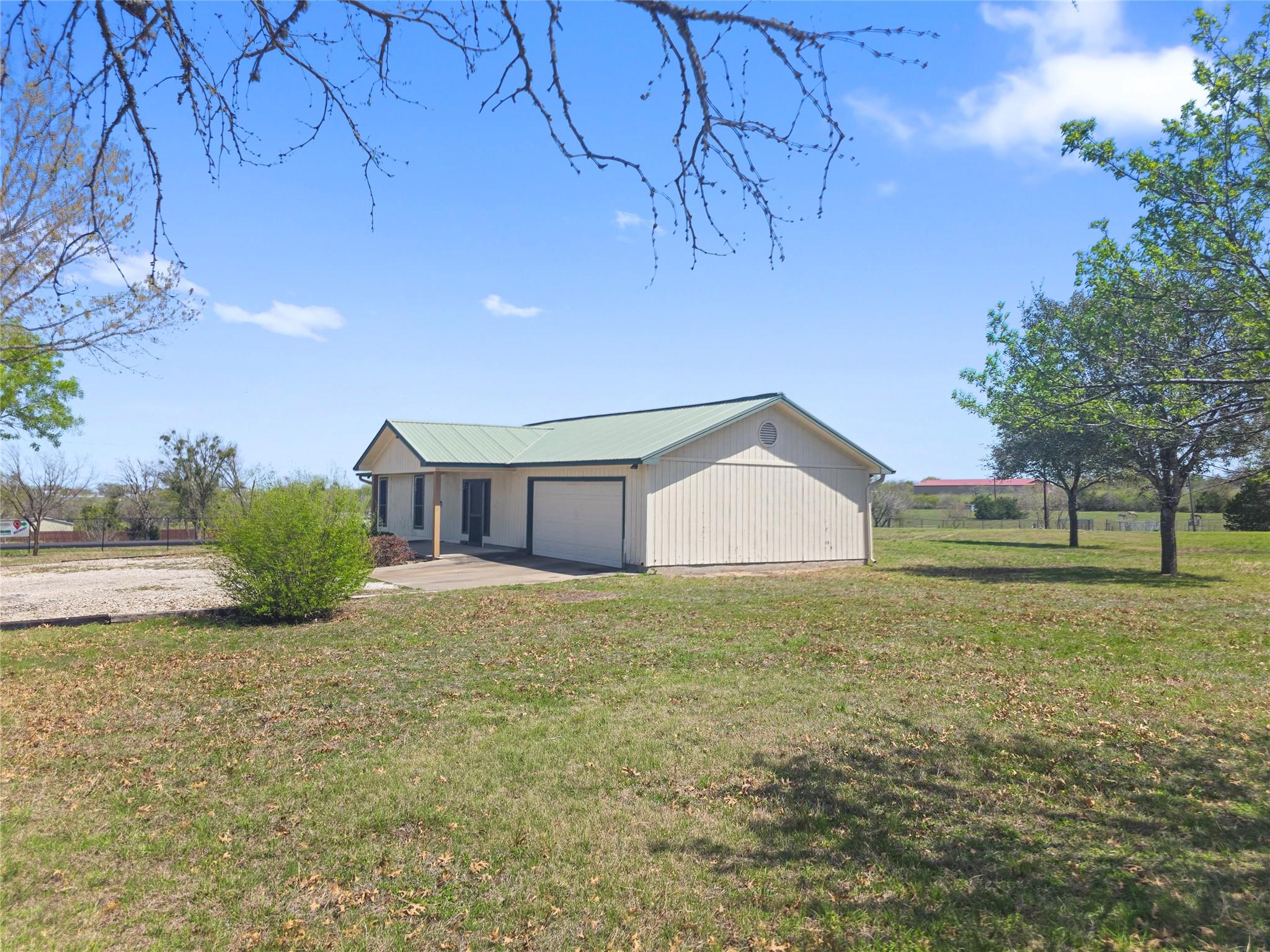 8819 Saddle Cir, Buda, TX 78610