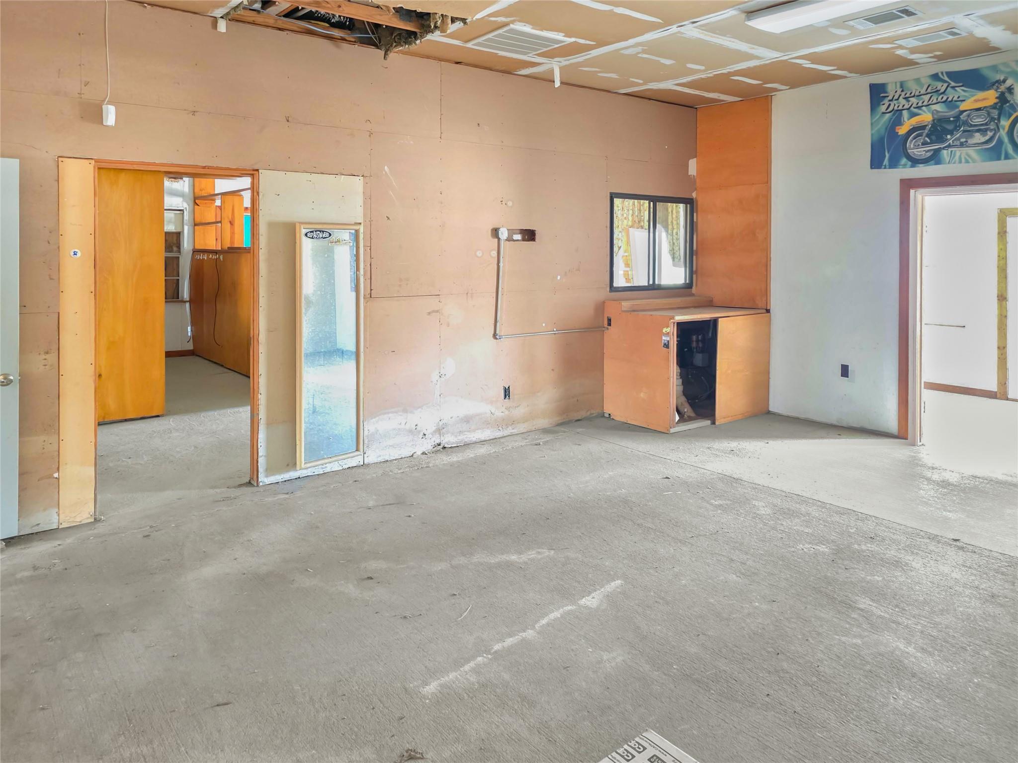 8819 Saddle Cir, Buda, TX 78610