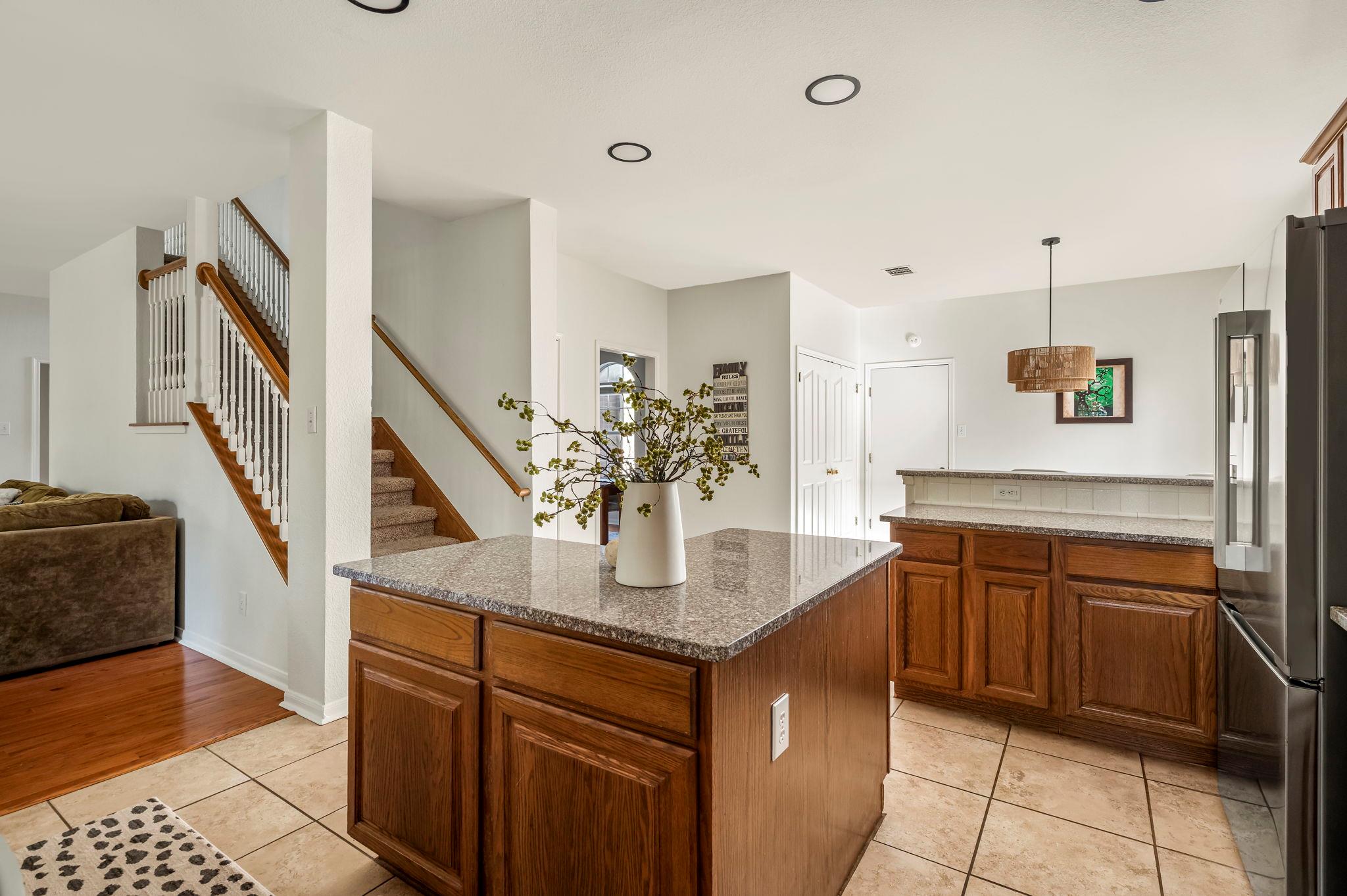 2030 Wood Glen Dr, Round Rock, TX 78681