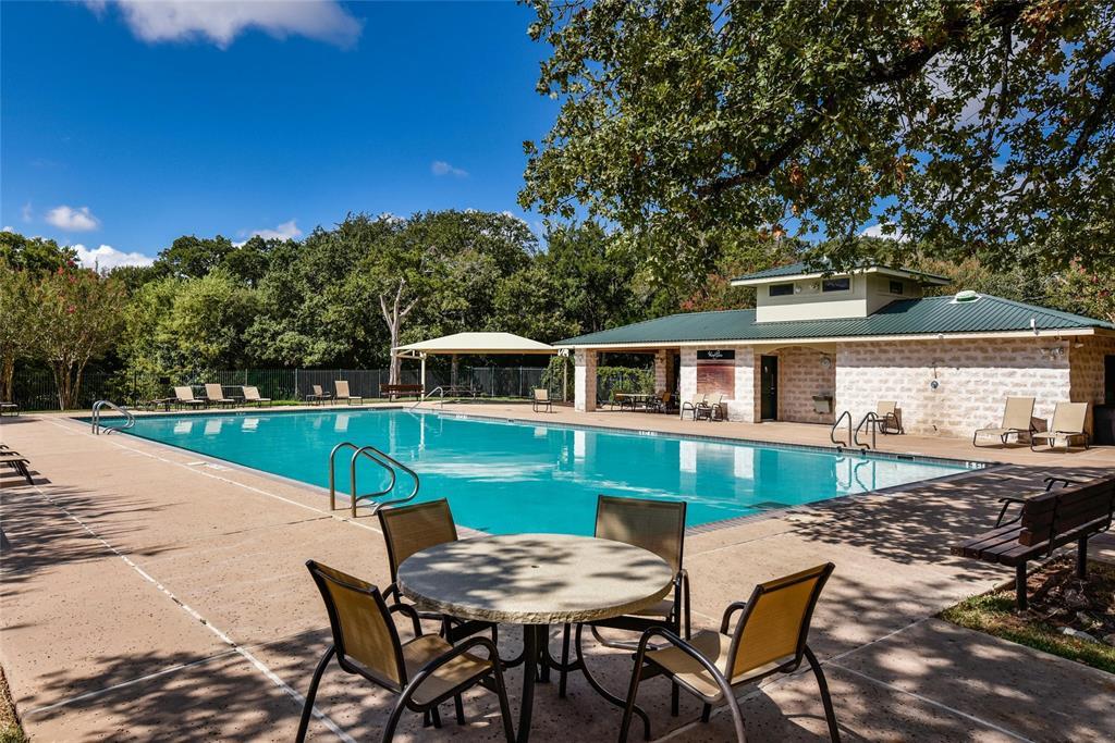 2030 Wood Glen Dr, Round Rock, TX 78681