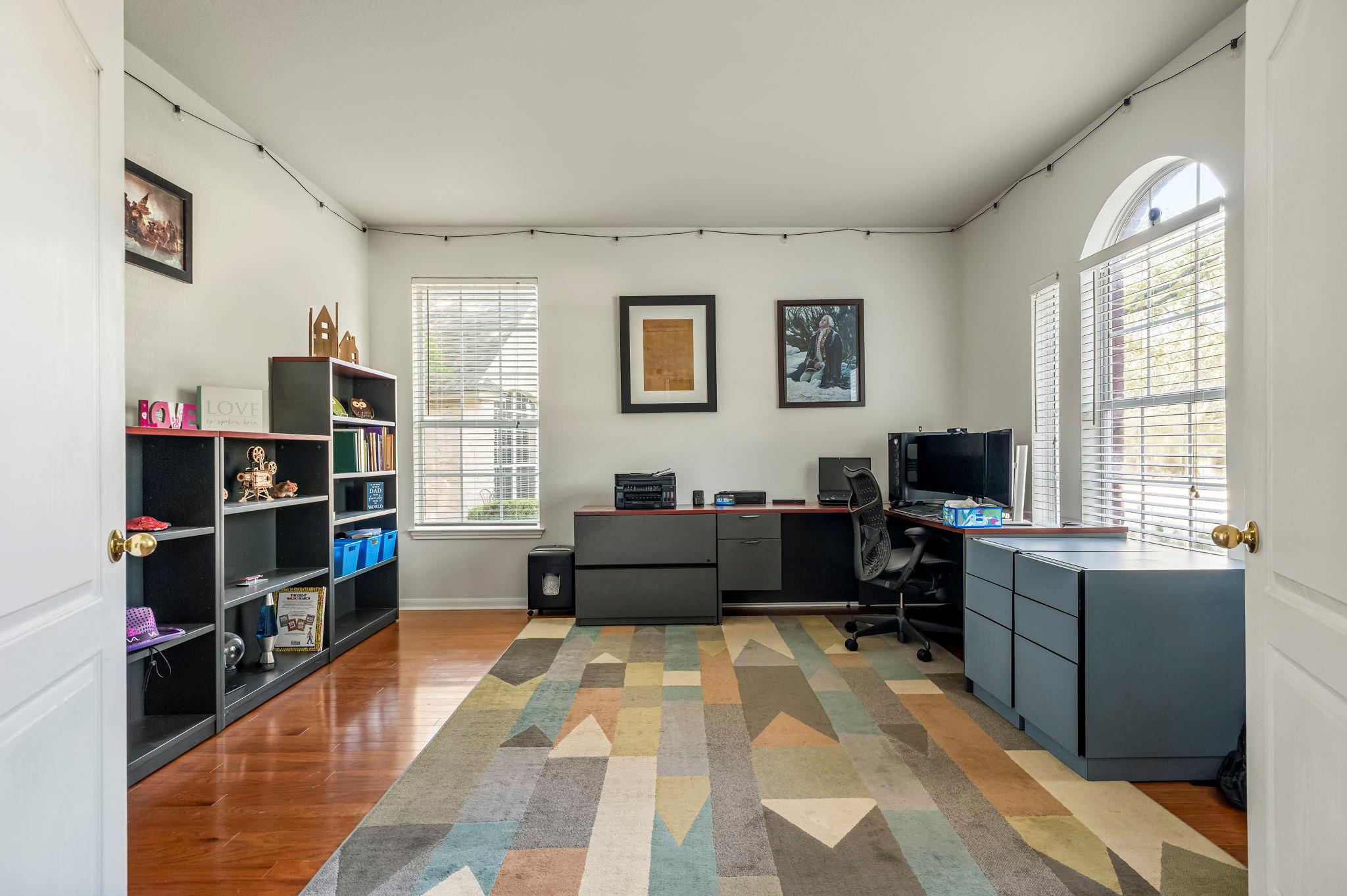 2030 Wood Glen Dr, Round Rock, TX 78681