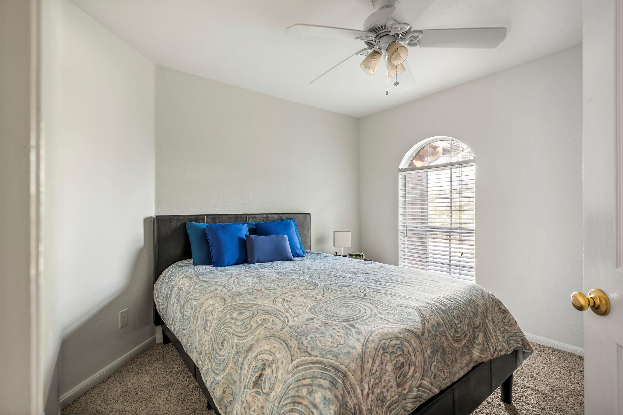 2030 Wood Glen Dr, Round Rock, TX 78681