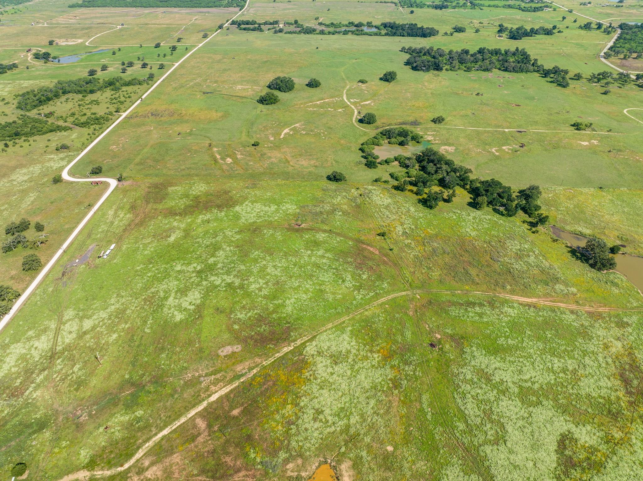 6495 Tract B Gander Slough Rd, Kingsbury, TX 78638