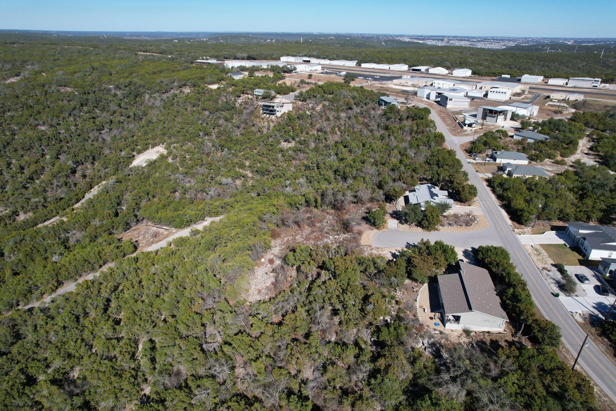 21205 Wakashan Cv, Lago Vista, TX 78645