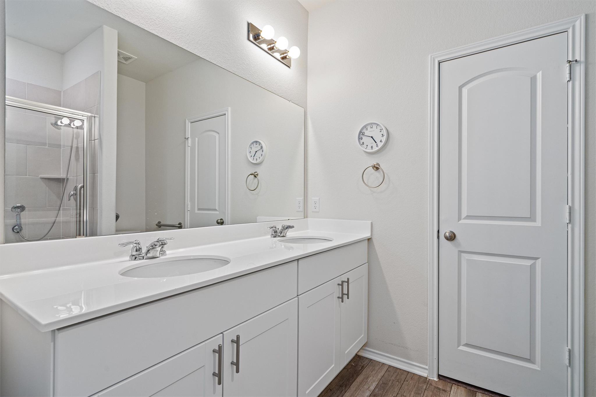 160 Gunther Way, Taylor, TX 76574