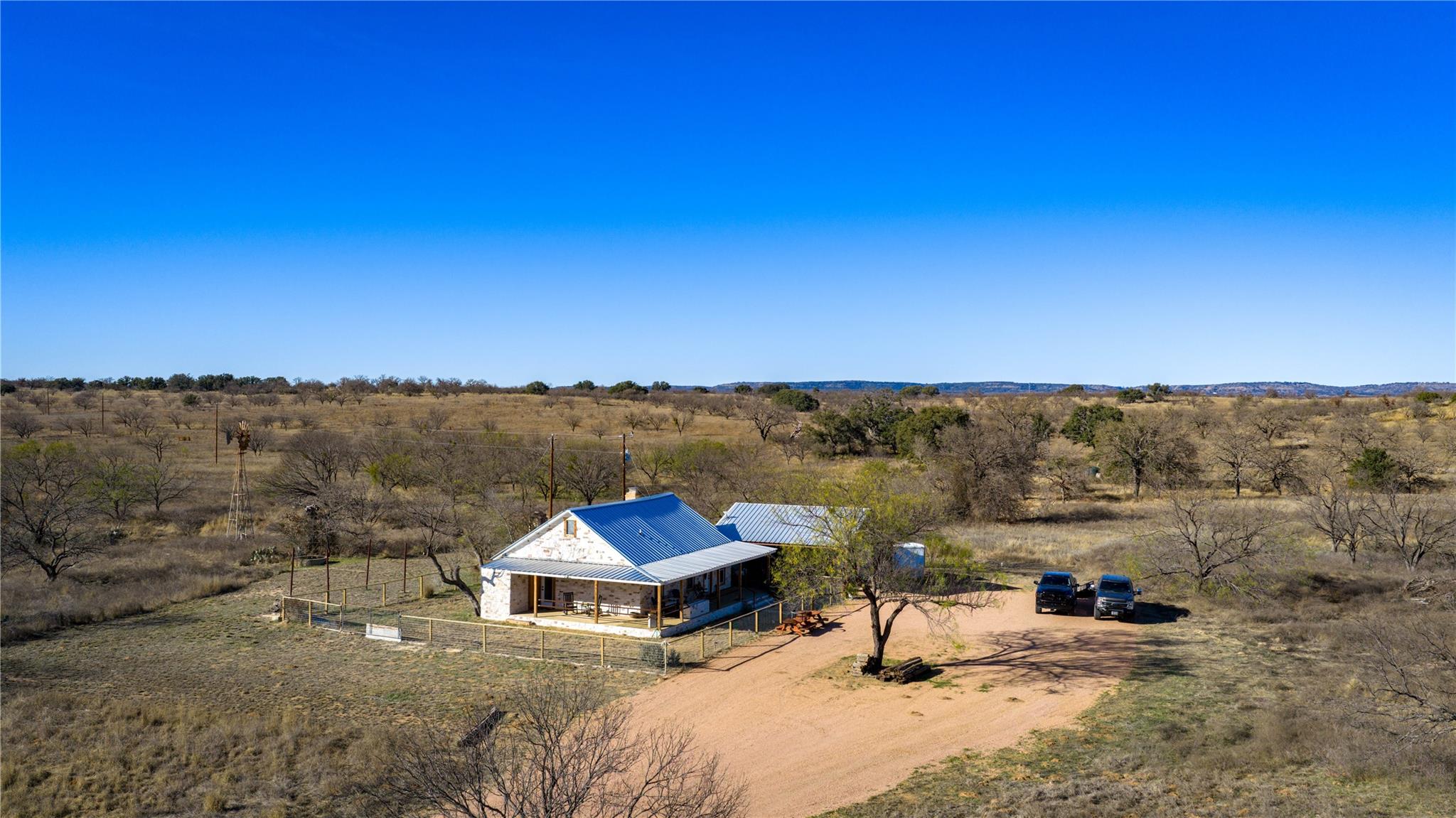 126 Buffalo Rd, Valley Spring, TX 76885