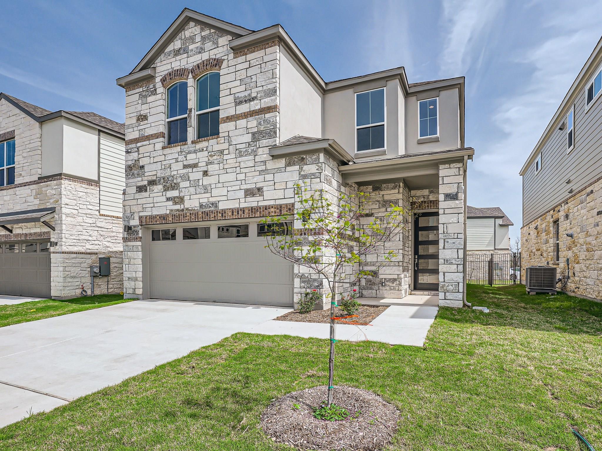 1531 N Red Bud Ln # 37, Round Rock, TX 78665