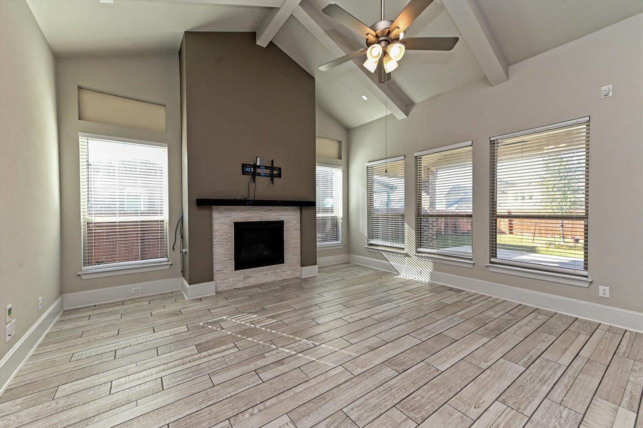 208 Rocky View Ln, Georgetown, TX 78628