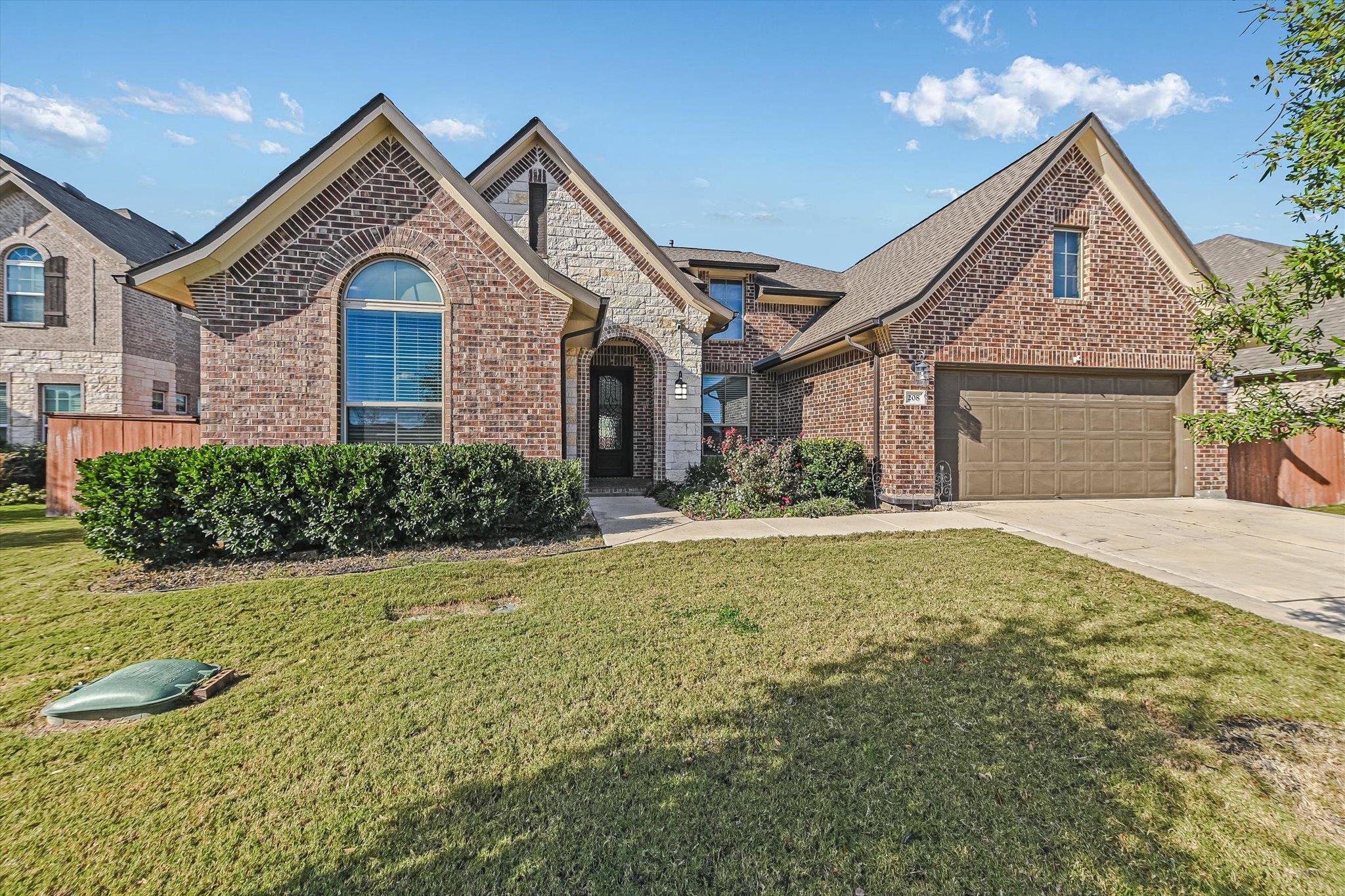 208 Rocky View Ln, Georgetown, TX 78628