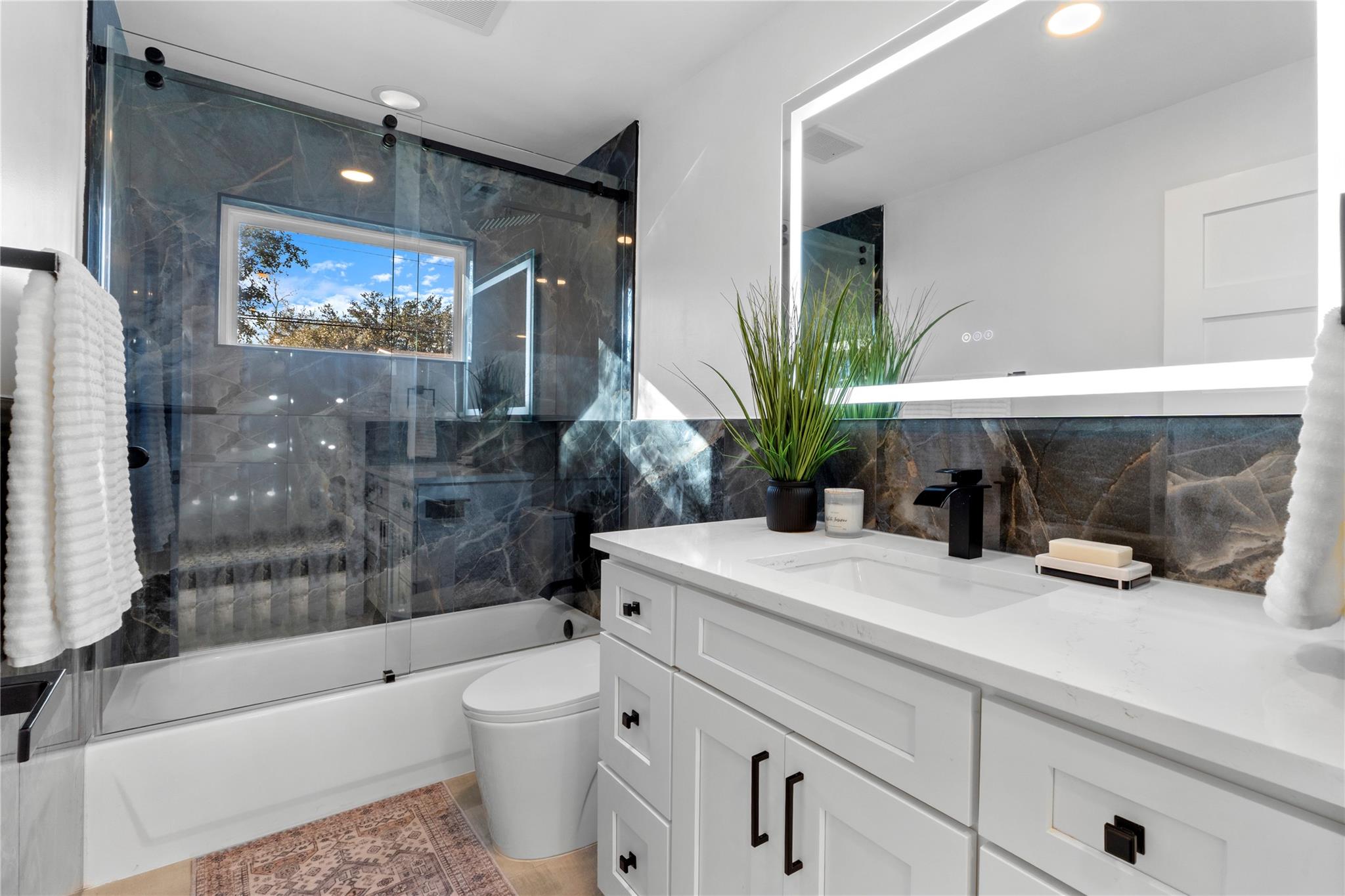 6604 Lexington Rd, Austin, TX 78757