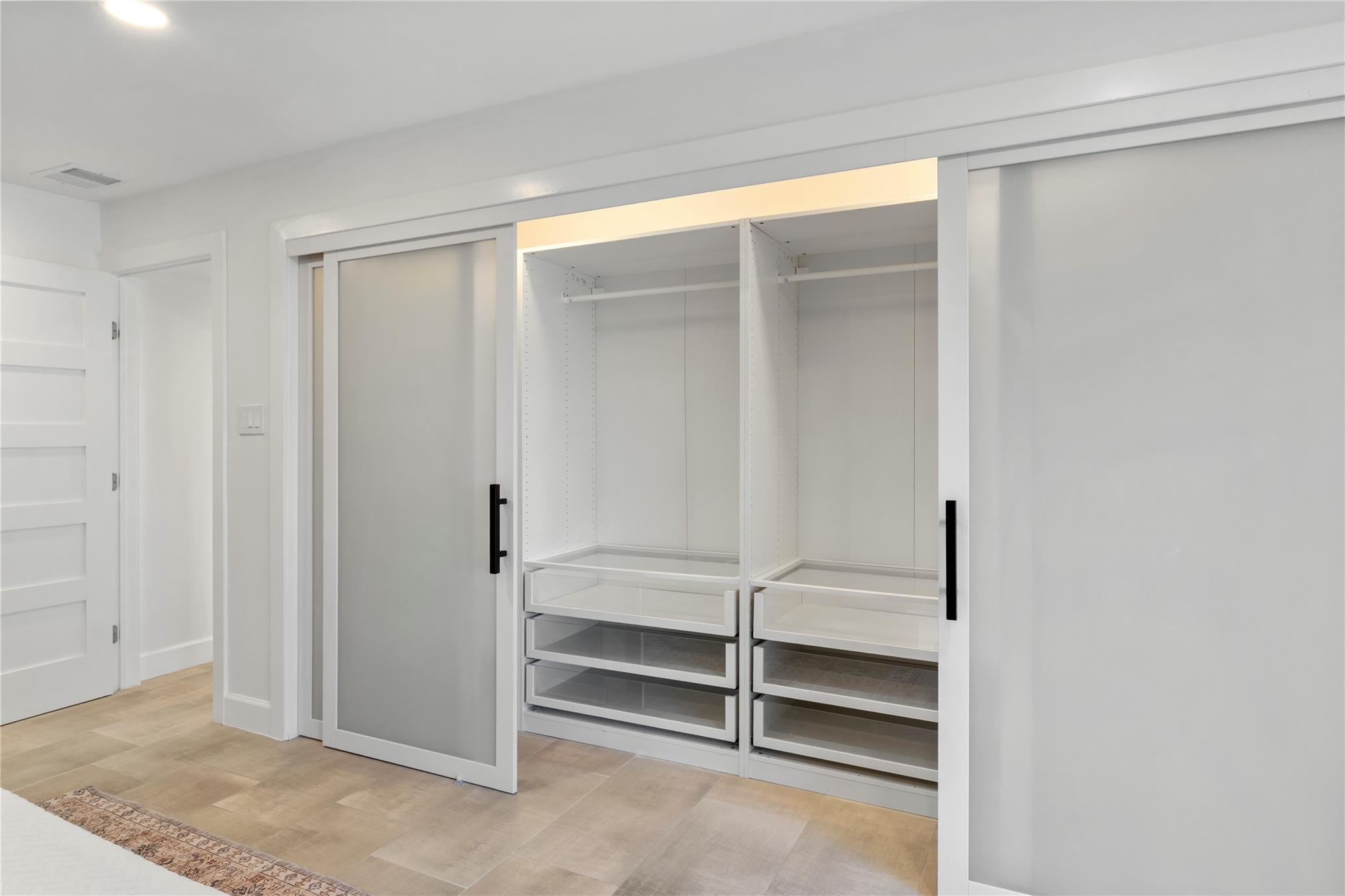 6604 Lexington Rd, Austin, TX 78757