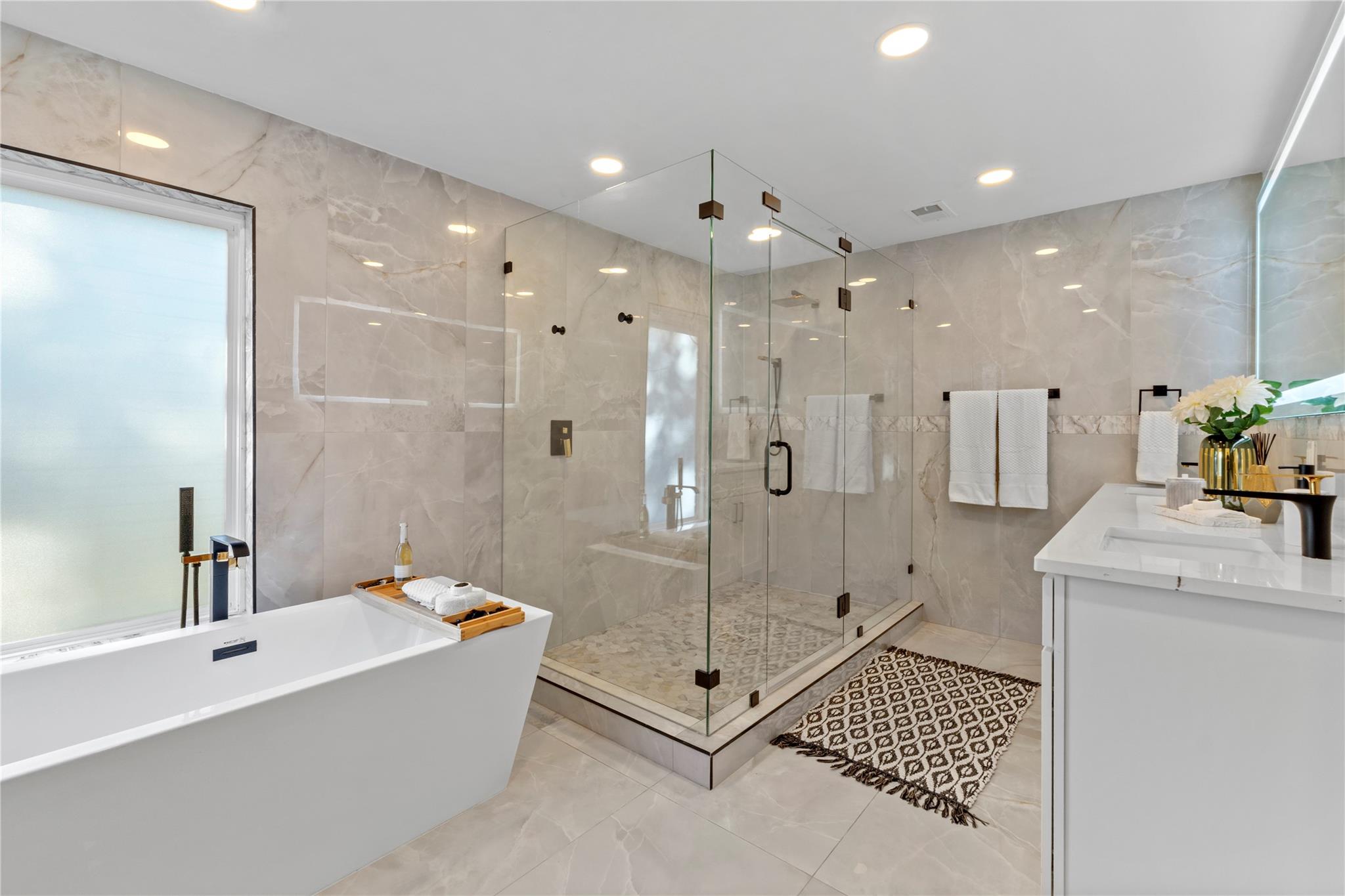 6604 Lexington Rd, Austin, TX 78757