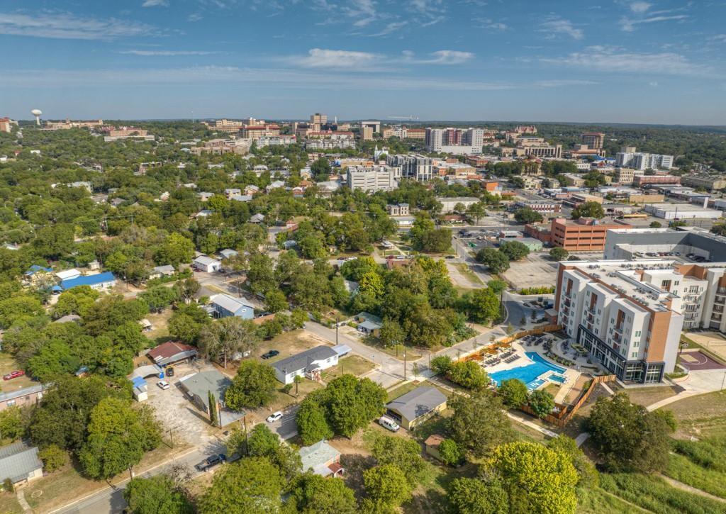 512 Valley St, San Marcos, TX 78666