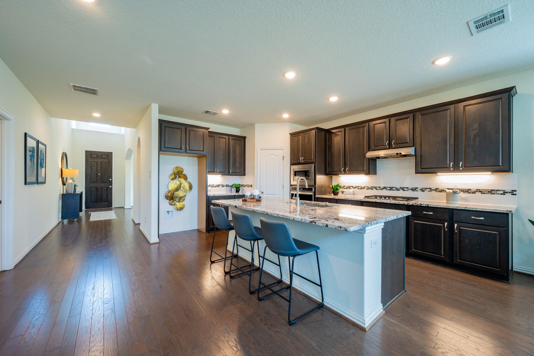 2029 Hawkes Cv, Leander, TX 78641