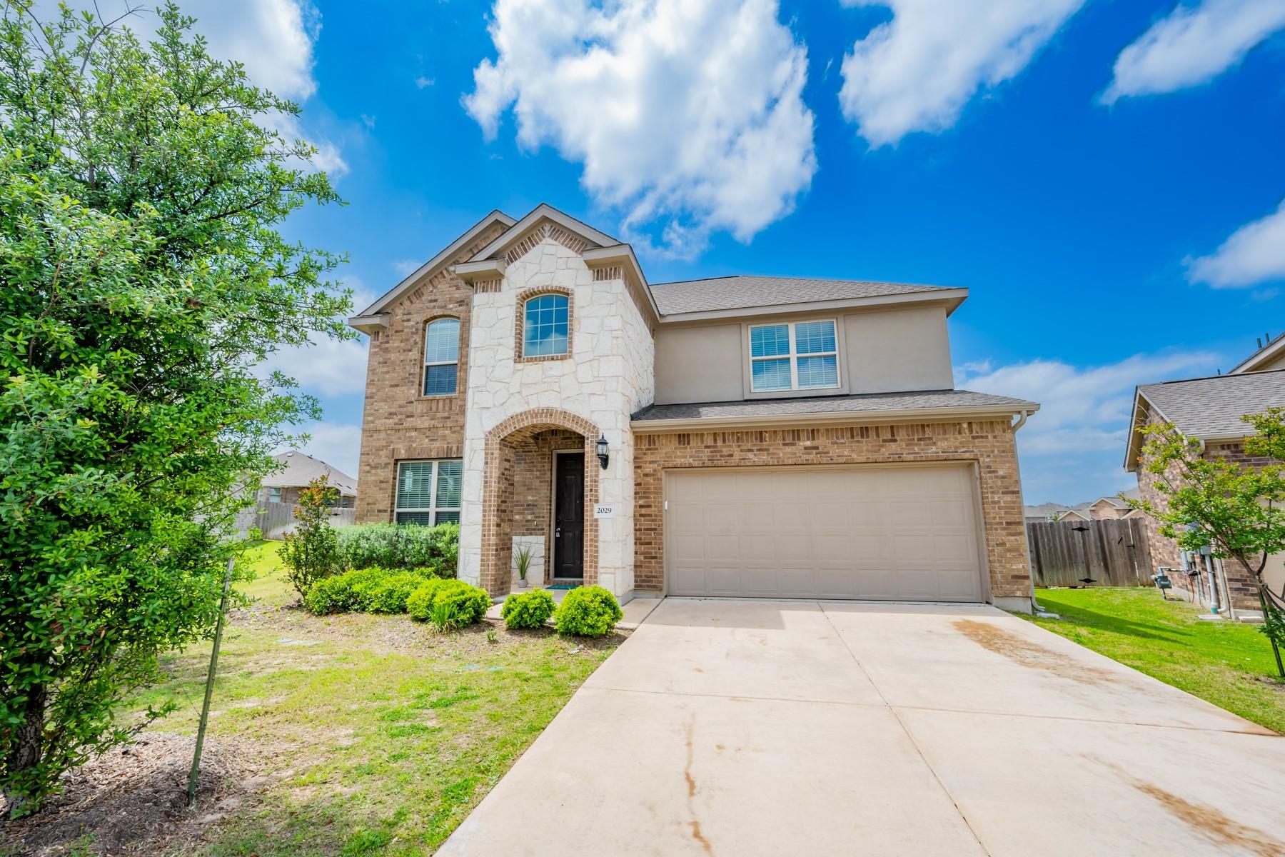 2029 Hawkes Cv, Leander, TX 78641