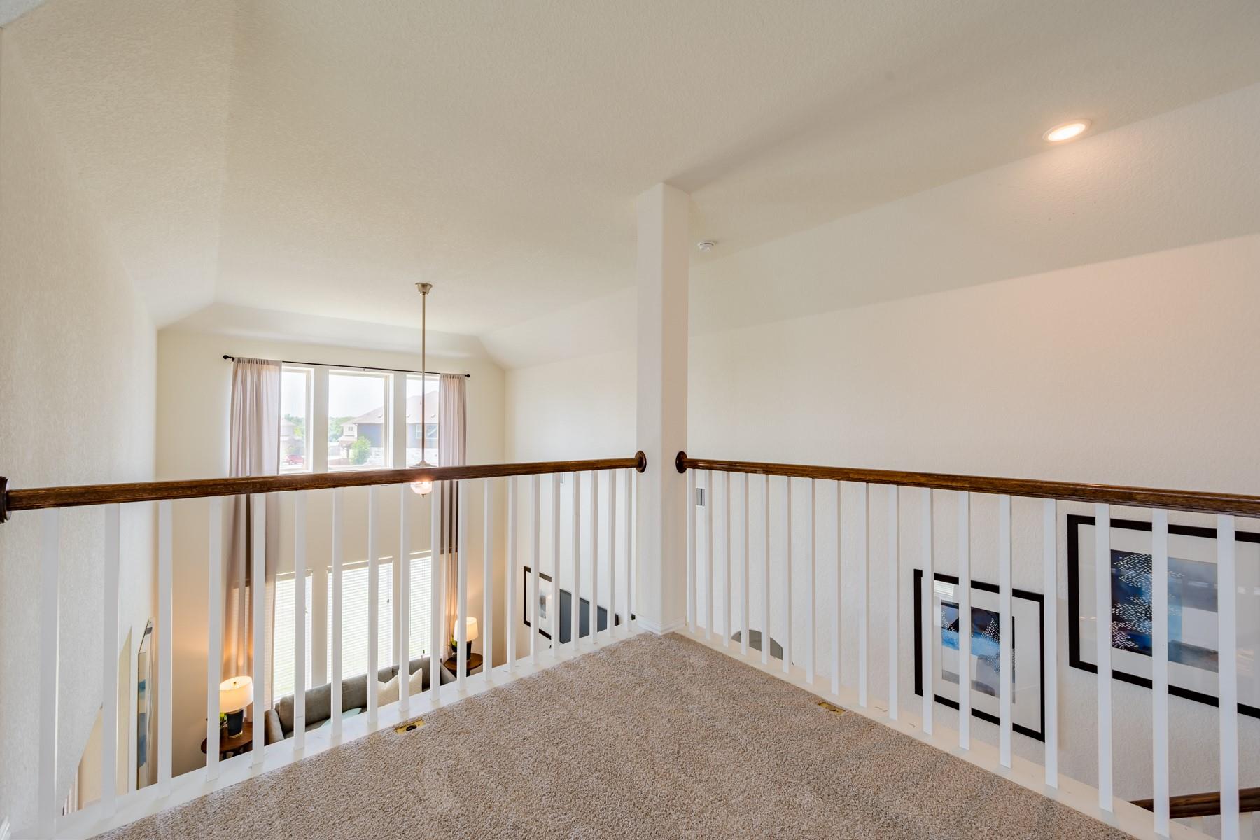 2029 Hawkes Cv, Leander, TX 78641