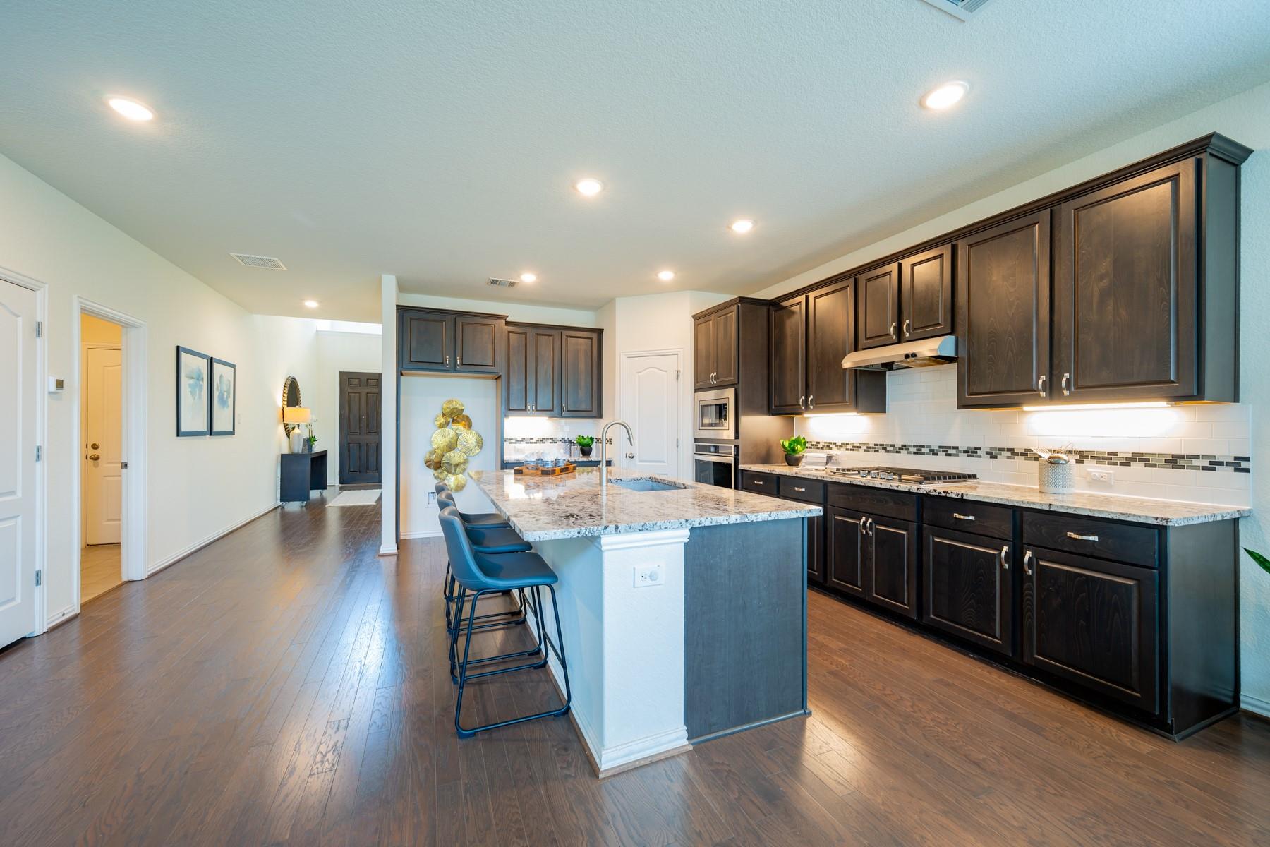 2029 Hawkes Cv, Leander, TX 78641