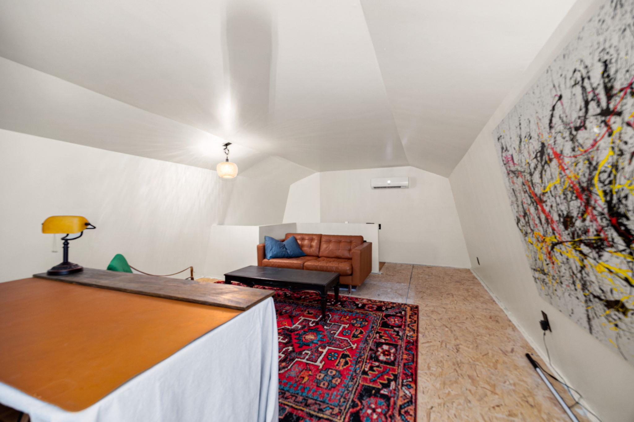 218 S Rio Grande St, Lockhart, TX 78644