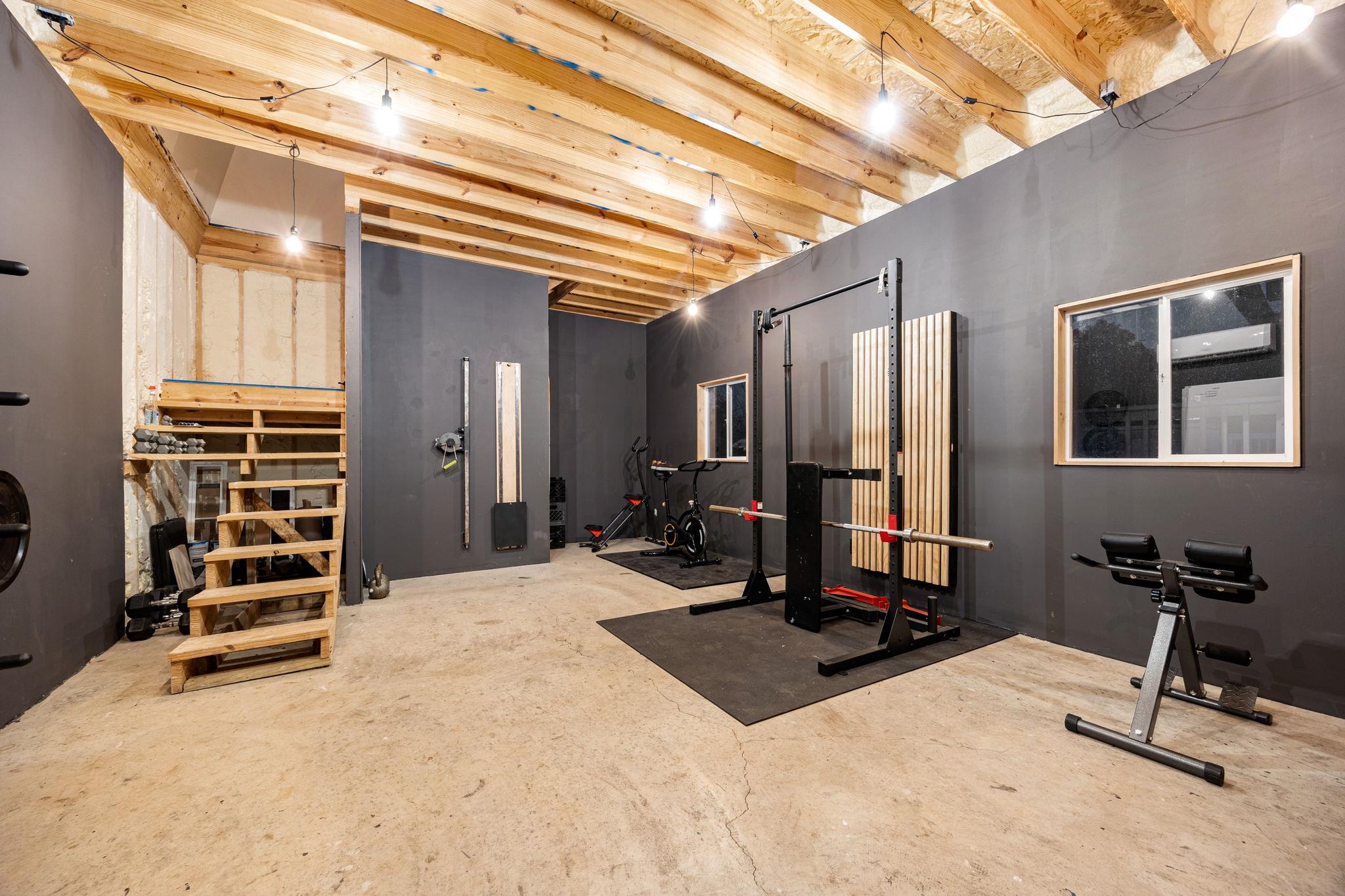 218 S Rio Grande St, Lockhart, TX 78644