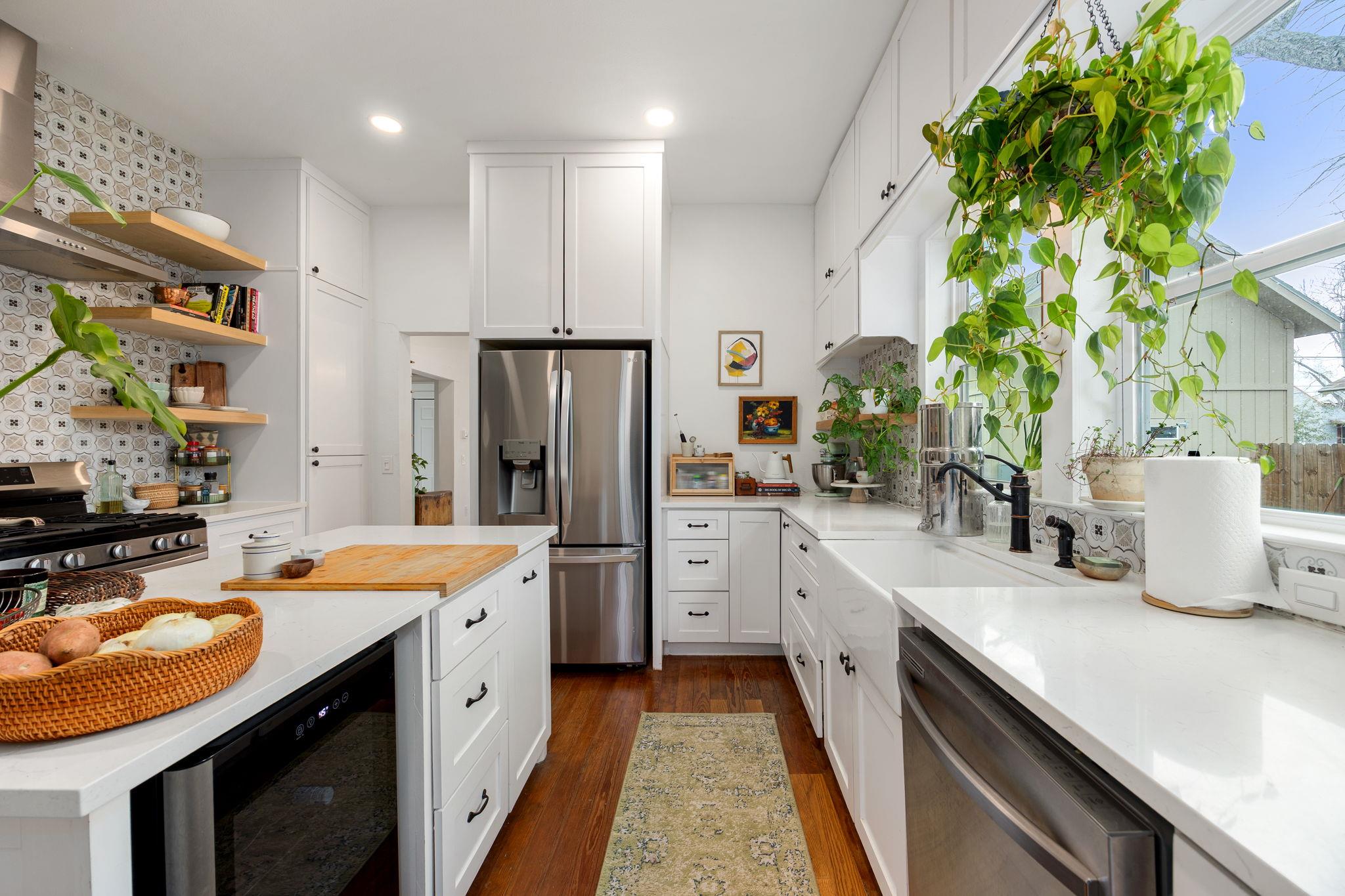 218 S Rio Grande St, Lockhart, TX 78644