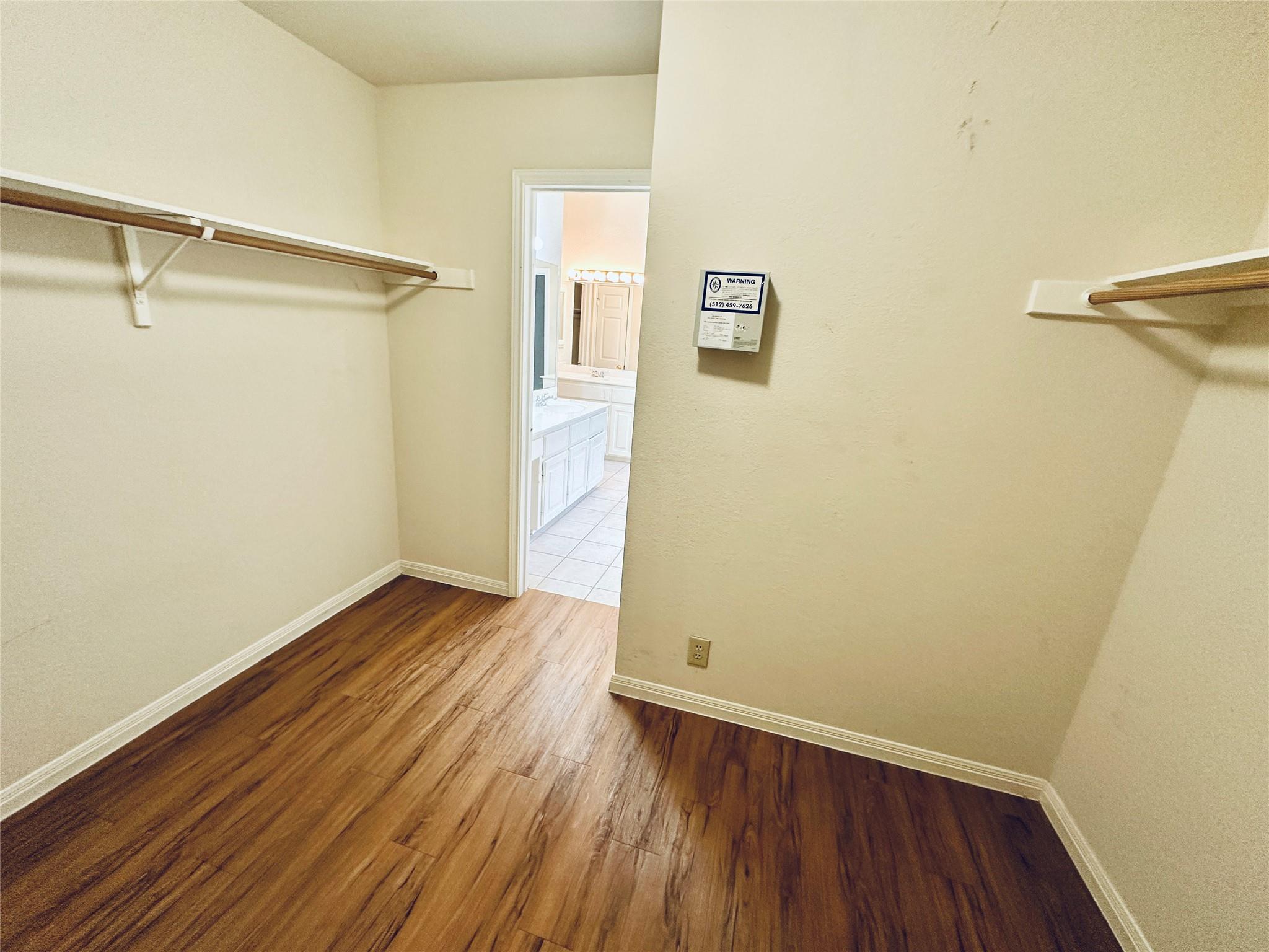 7508 Orrick Dr, Austin, TX 78749