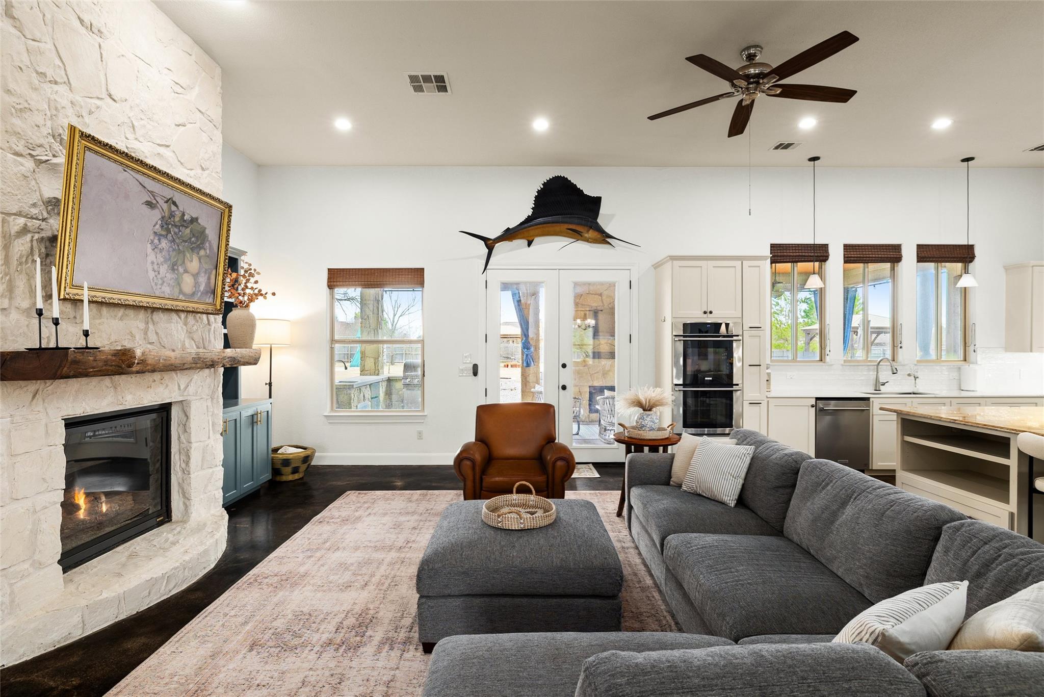 106 Fallow Way, Bastrop, TX 78602