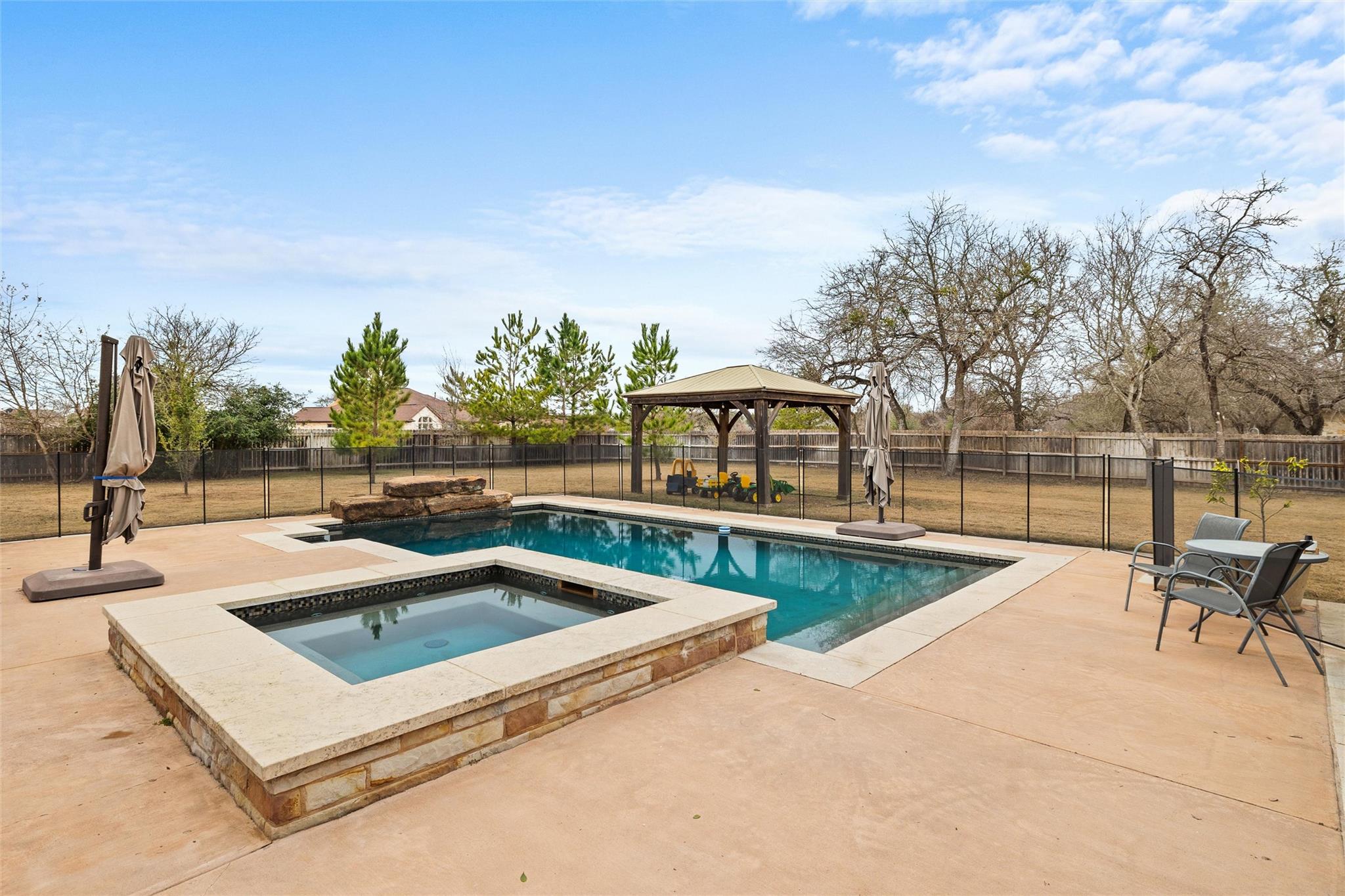 106 Fallow Way, Bastrop, TX 78602