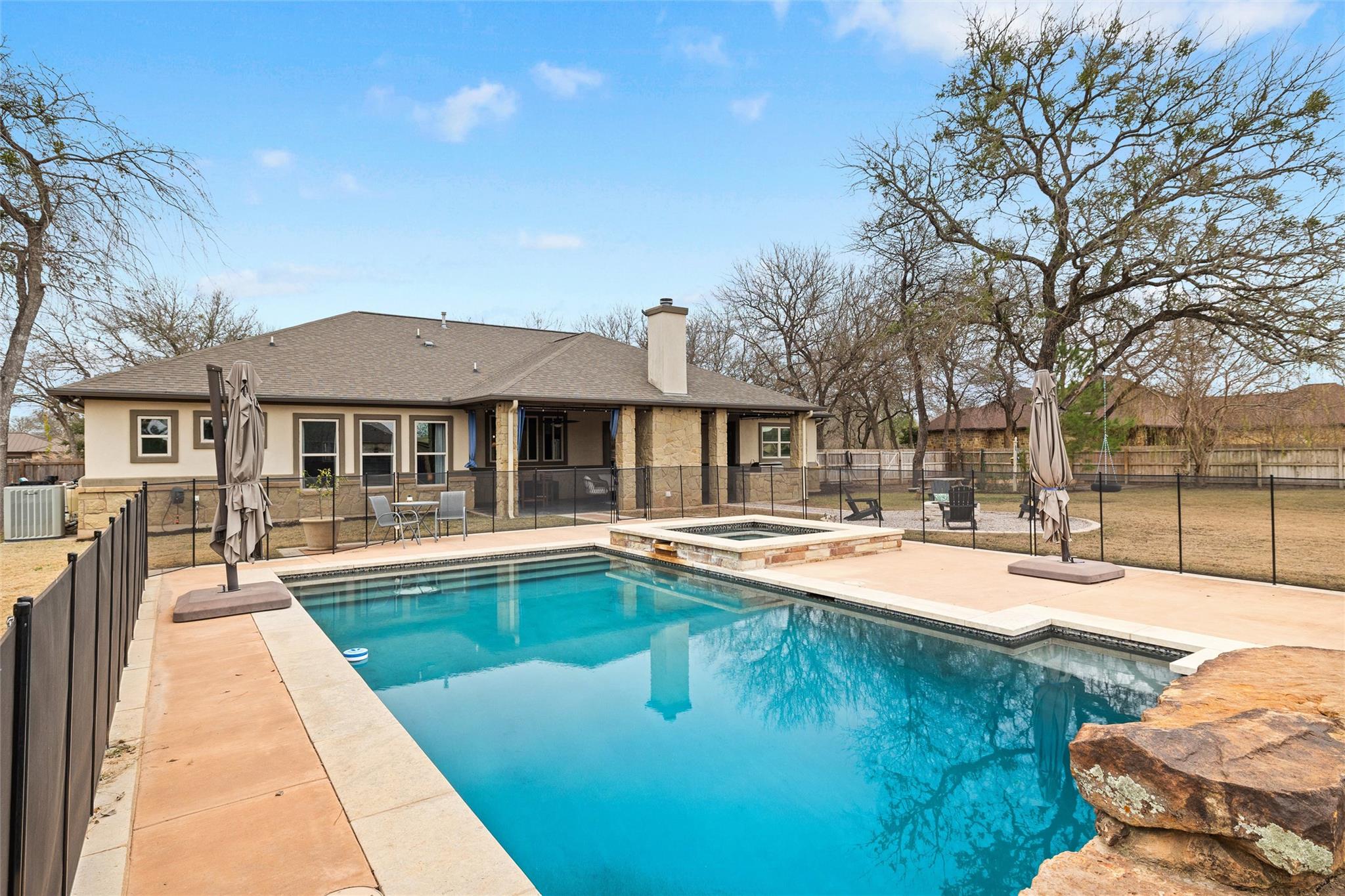 106 Fallow Way, Bastrop, TX 78602