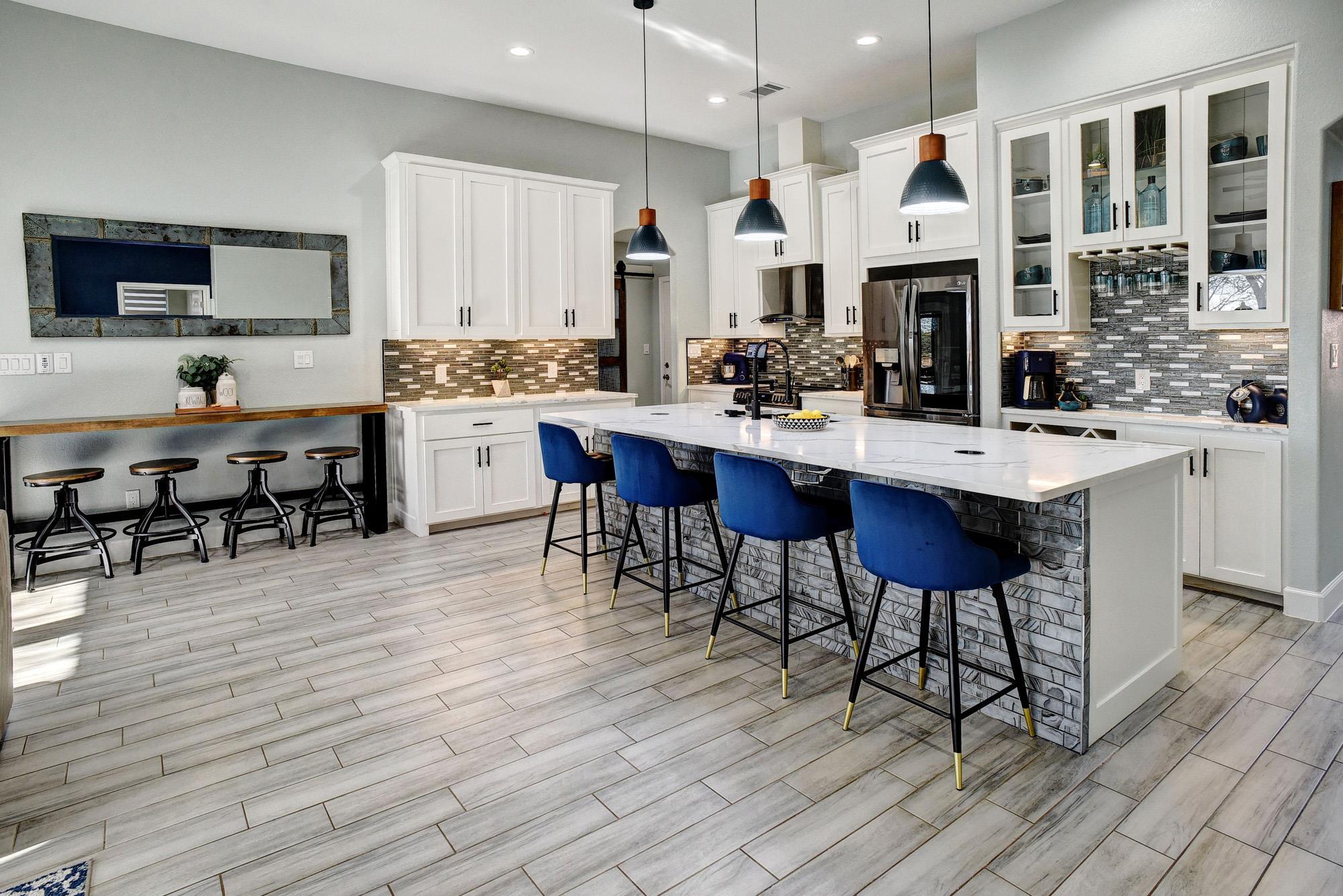 160 Nuuanu Ln, Bastrop, TX 78602