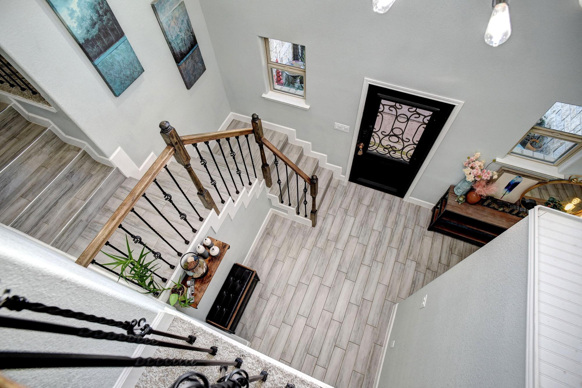 160 Nuuanu Ln, Bastrop, TX 78602