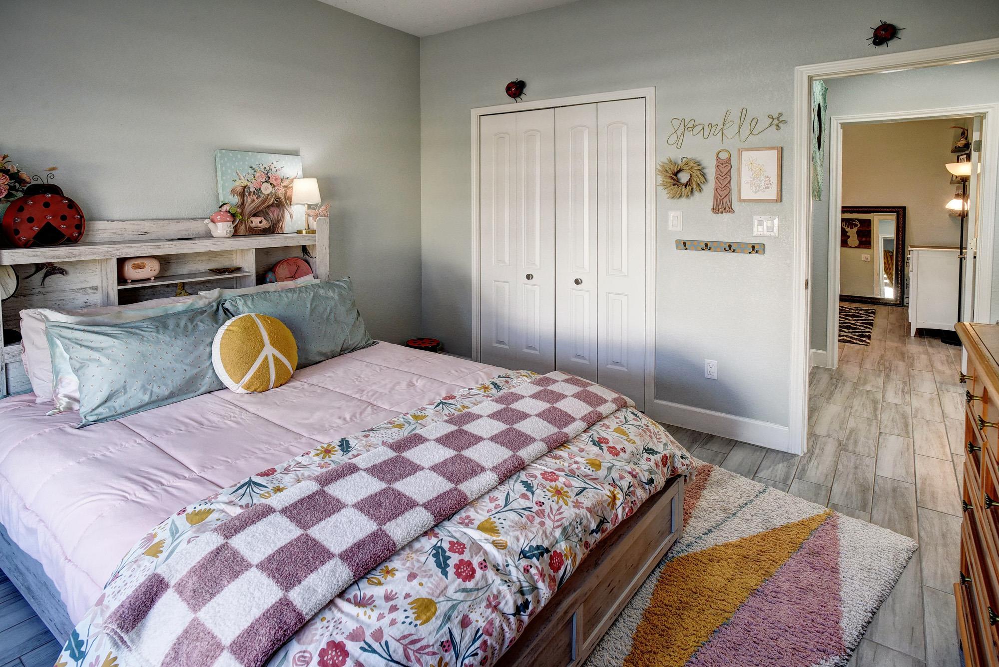 160 Nuuanu Ln, Bastrop, TX 78602