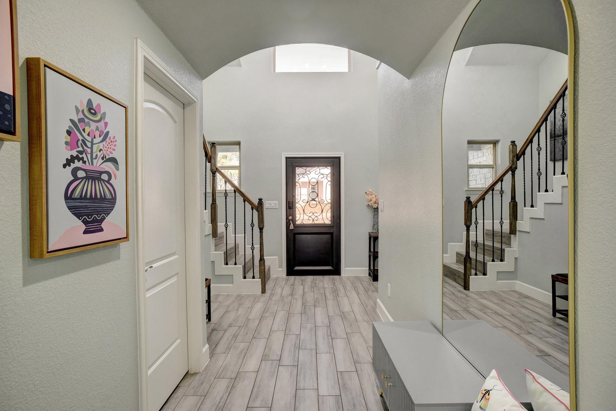 160 Nuuanu Ln, Bastrop, TX 78602