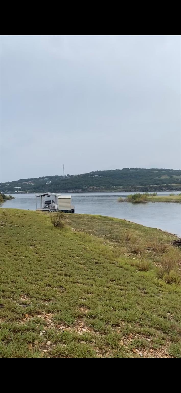 1300 Gold Ln, Lago Vista, TX 78645