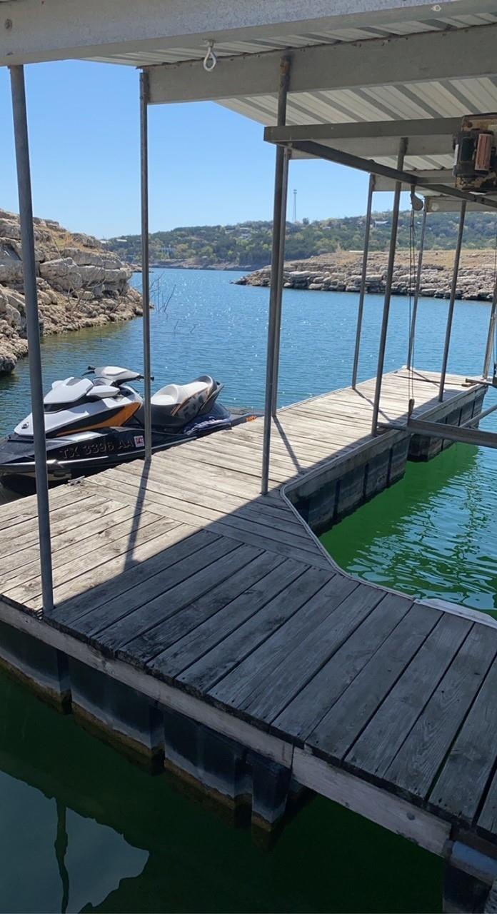 1300 Gold Ln, Lago Vista, TX 78645