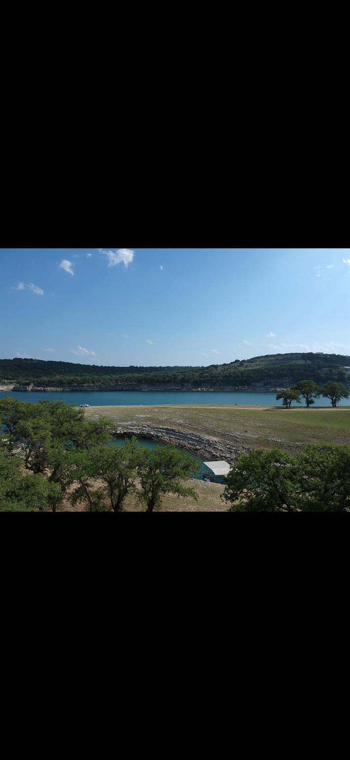 1300 Gold Ln, Lago Vista, TX 78645