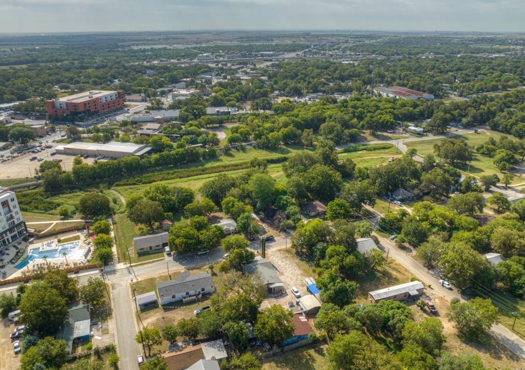 512 Valley St, San Marcos, TX 78666